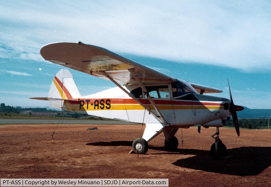 PT-ASS, 1954 Piper PA-22-135 Tri-Pacer C/N 22-1948, @ SDJD