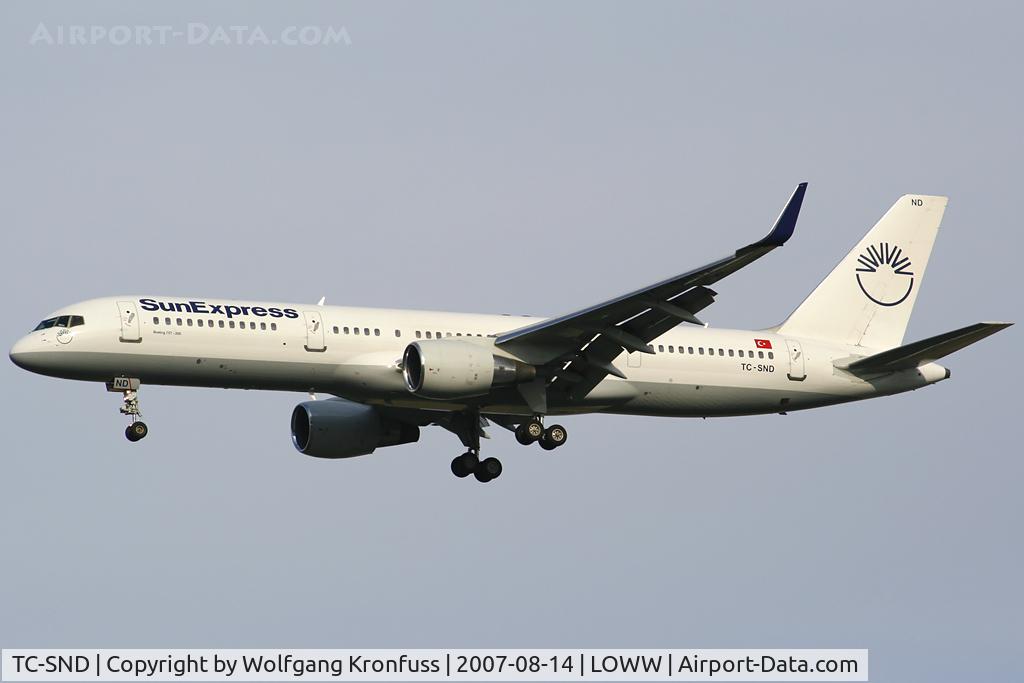 TC-SND, 1993 Boeing 757-2Q8 C/N 26268, 