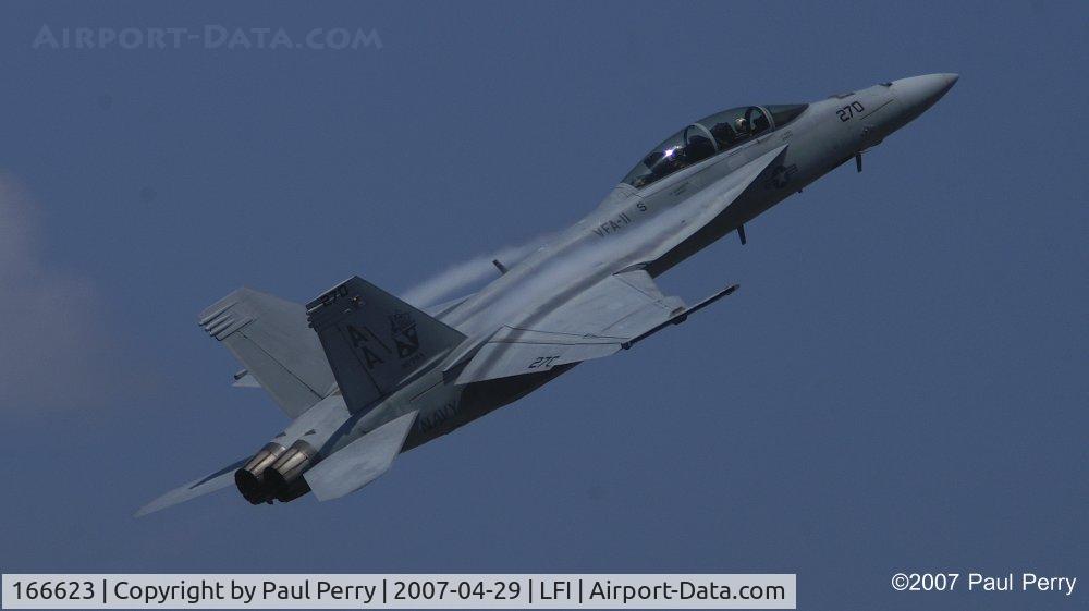 166623, Boeing F/A-18F Super Hornet C/N F116, Pulling the stick into his gut, she rips more moisture from the air