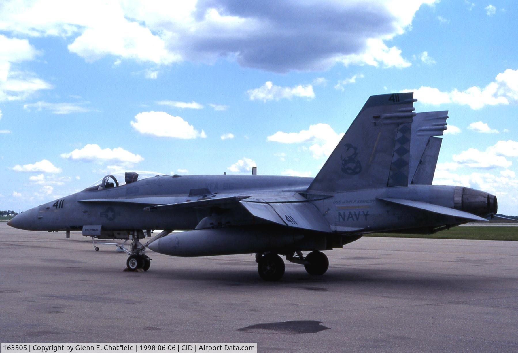 163505, 1988 McDonnell Douglas F/A-18C Hornet C/N 0749, F/A-18C Stopping over