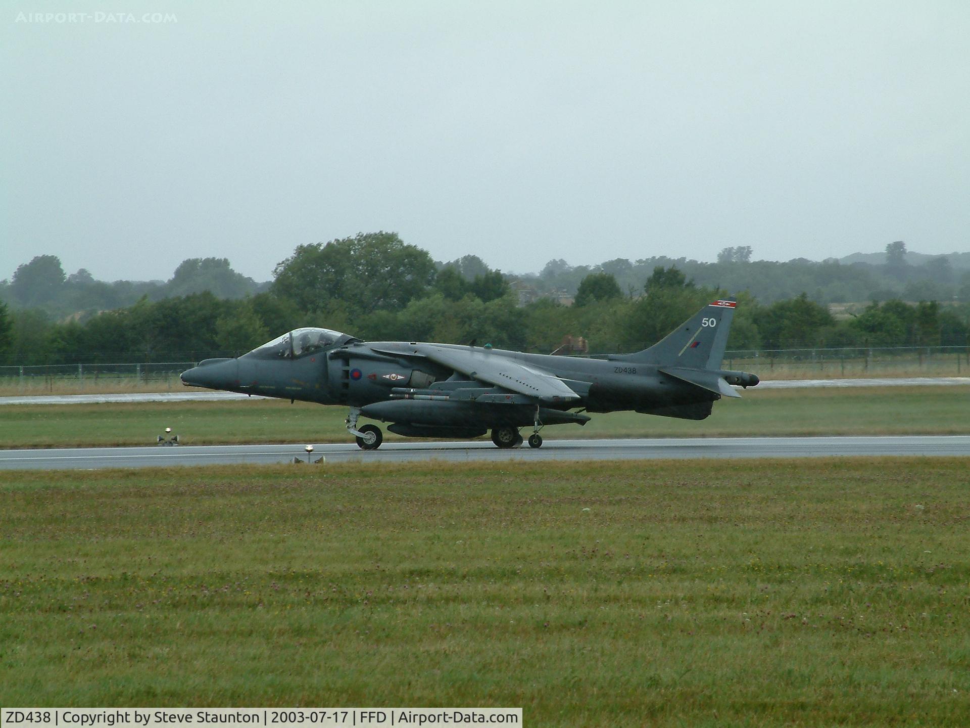 ZD438, British Aerospace Harrier GR.7 C/N P50, Royal International Air Tattoo 2003