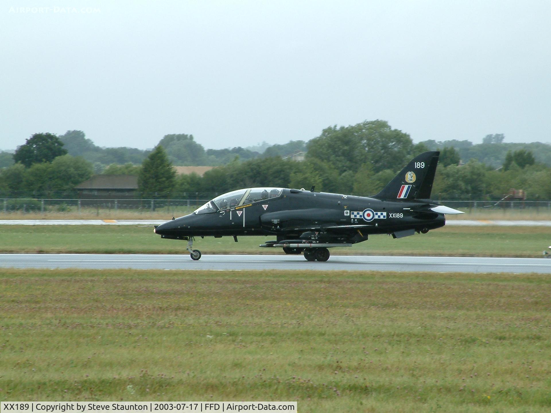 XX189, 1977 Hawker Siddeley Hawk T.1A C/N 036/312036, Royal International Air Tattoo 2003