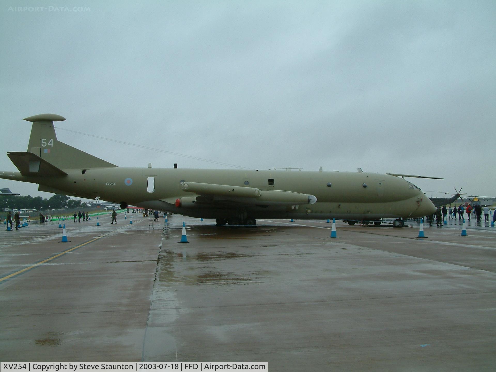 XV254, Hawker Siddeley Nimrod MR.2 C/N 8029, Royal International Air Tattoo 2003
