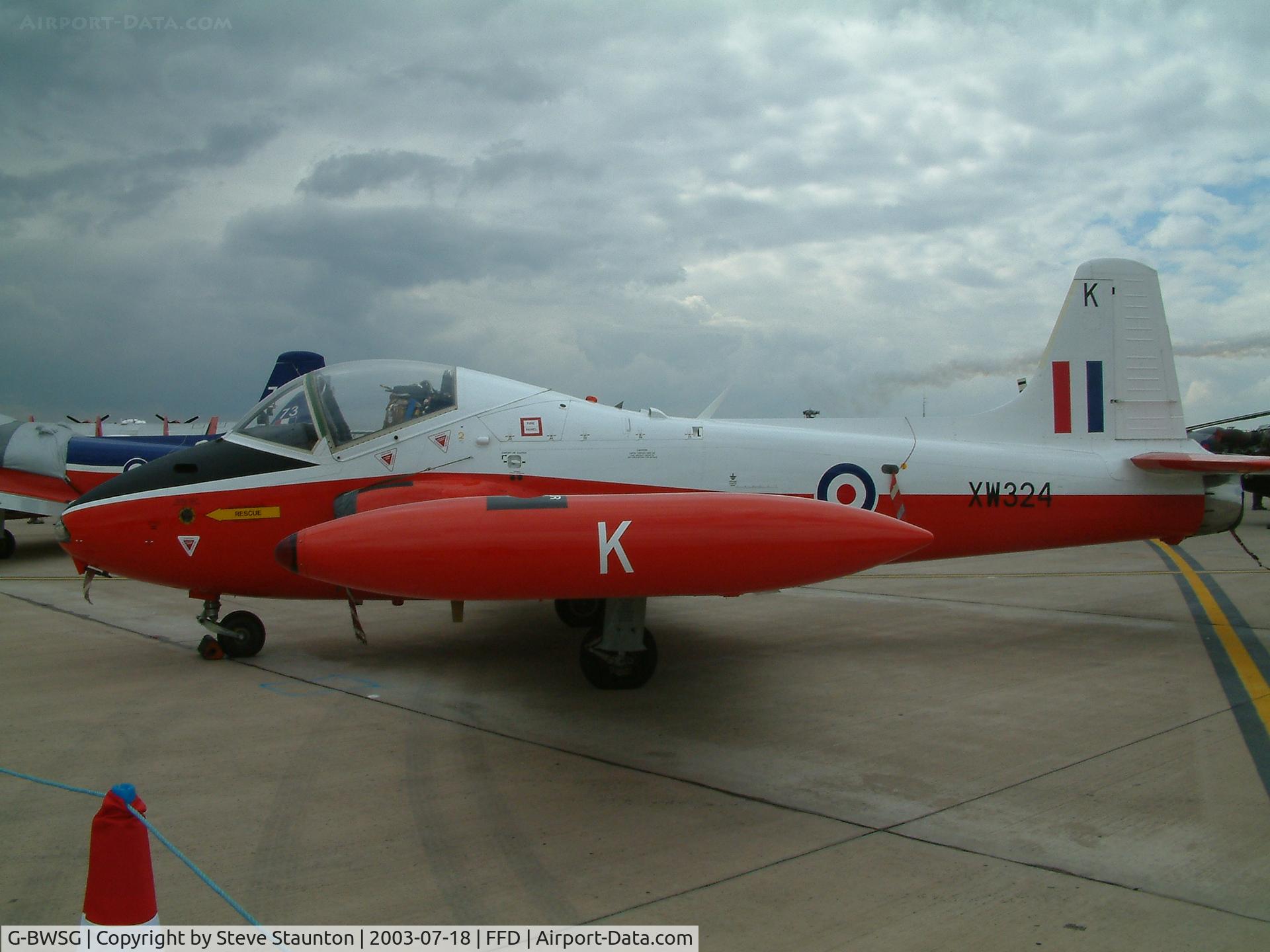 G-BWSG, 1970 BAC 84 Jet Provost T.5 C/N EEP/JP/988, Royal International Air Tattoo 2003