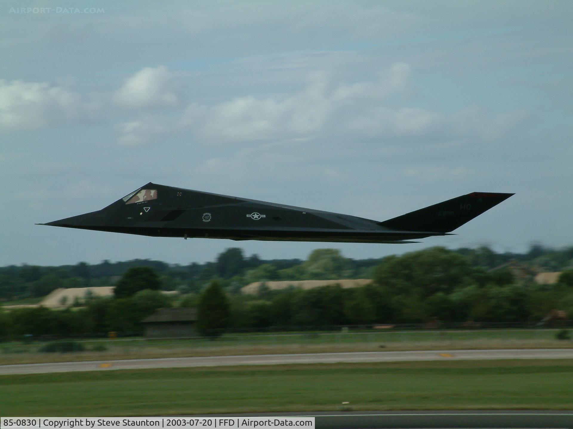 85-0830, 1985 Lockheed F-117A Nighthawk C/N A.4052, Royal International Air Tattoo 2003