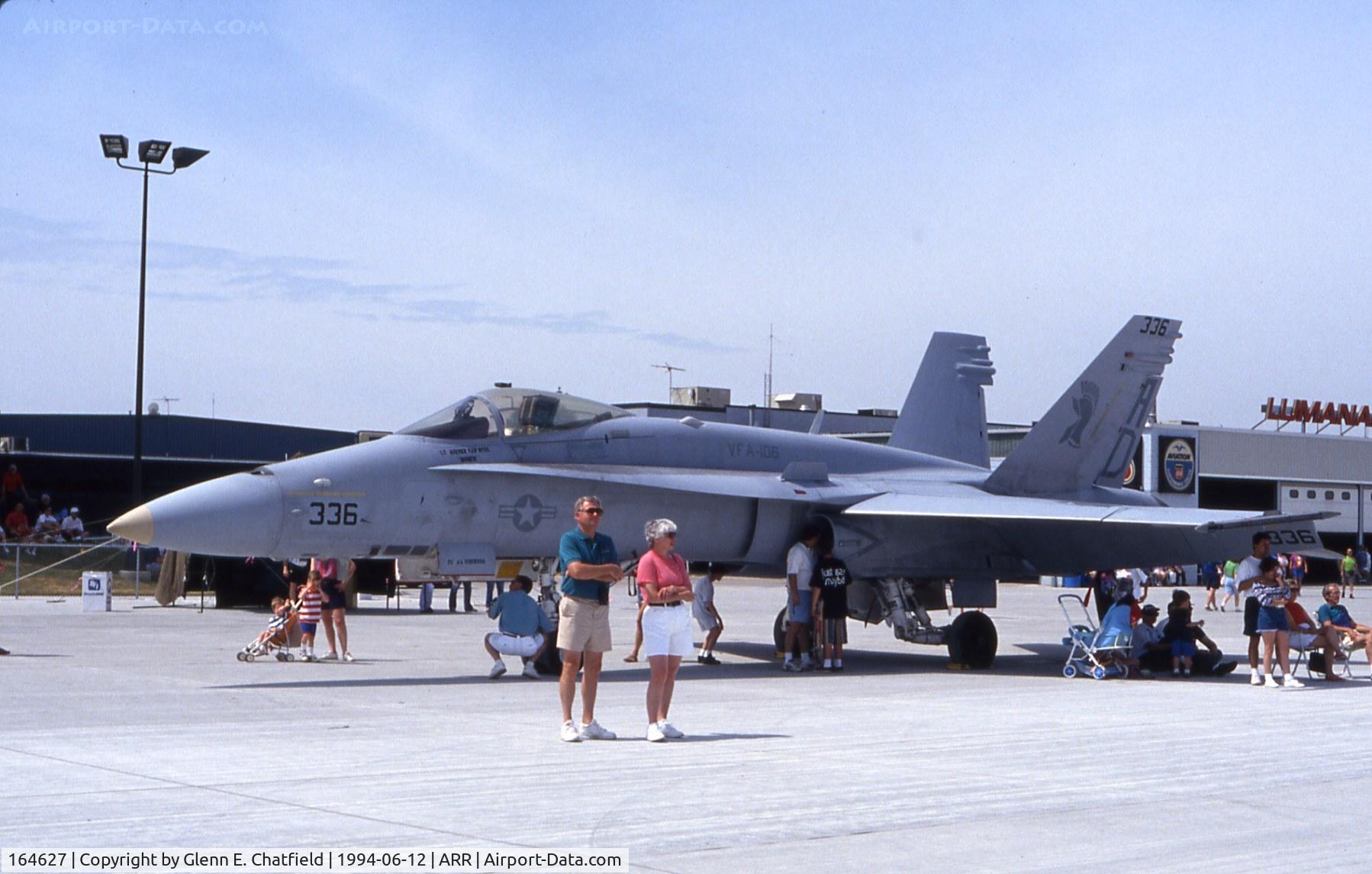 164627, 1991 McDonnell Douglas F/A-18C Hornet C/N 1043, F/A-18C at the open house