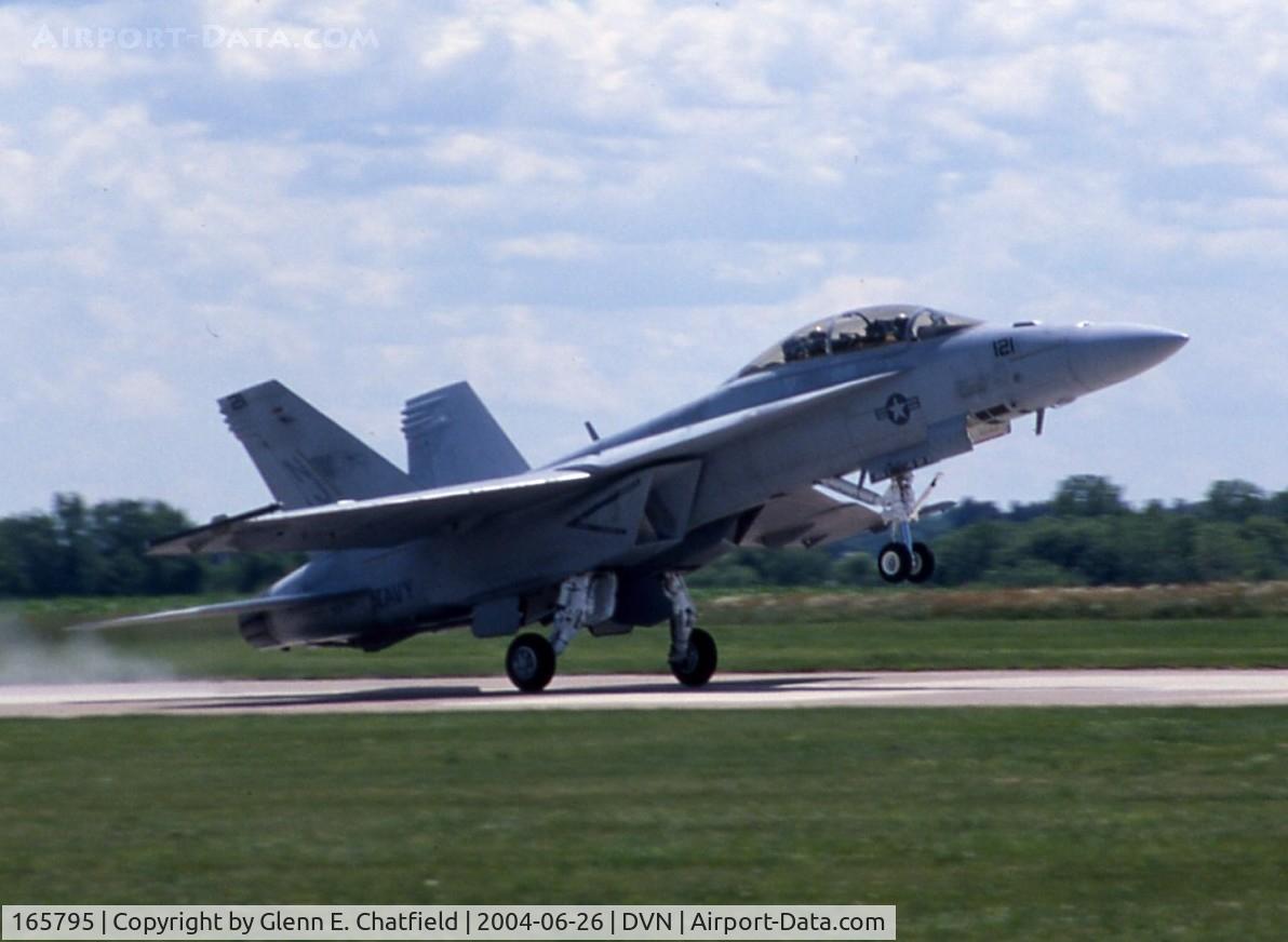 165795, Boeing F/A-18F Super Hornet C/N 1522/F021, F/A-18F at the Quad Cities Air Show