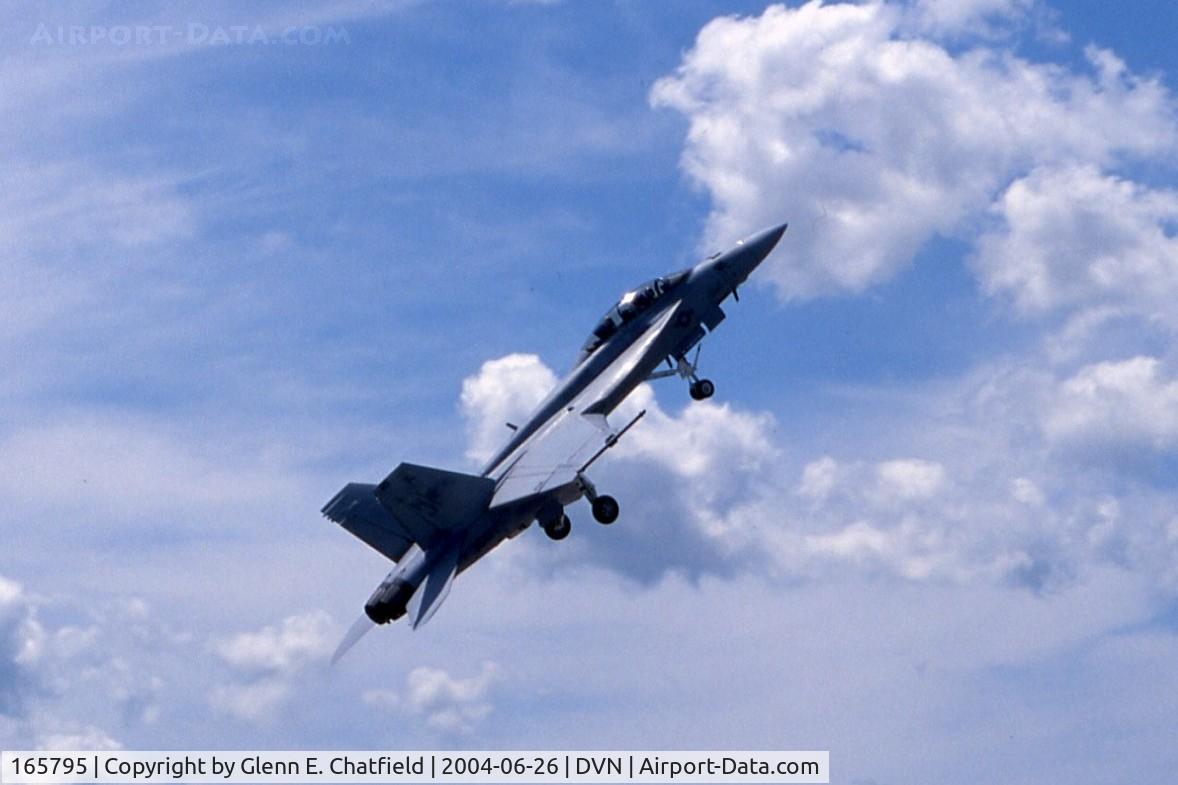 165795, Boeing F/A-18F Super Hornet C/N 1522/F021, F/A-18F at the Quad Cities Air Show
