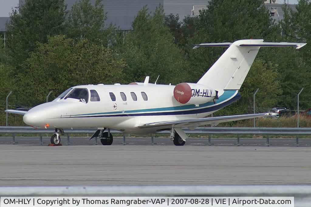 OM-HLY, 2000 Cessna 525 CitationJet CJ1 C/N 525-0393, Cessna 525 Citationjet 1