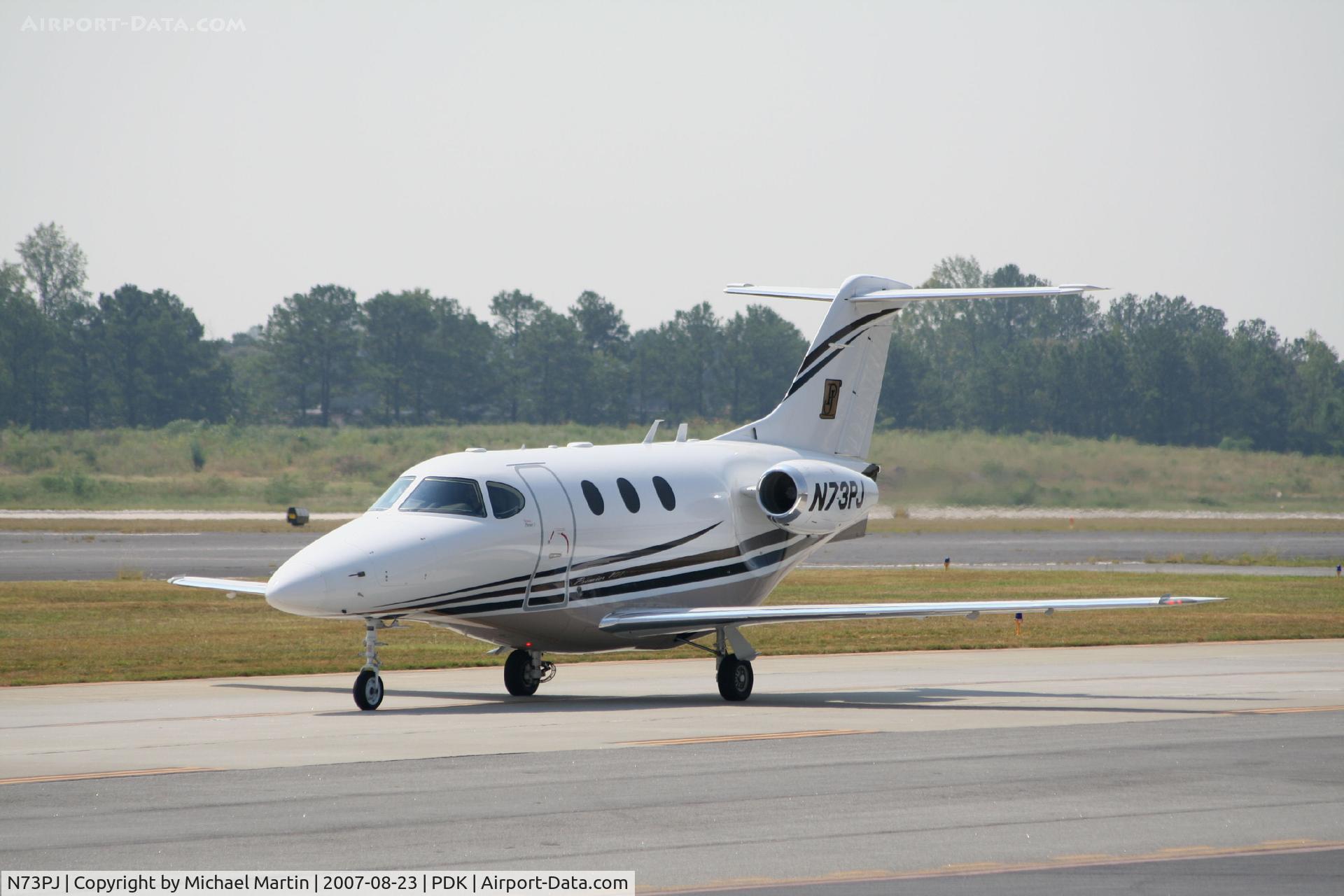 N73PJ, Raytheon Aircraft Company 390 C/N RB-101, Taxing to Runway 20L
