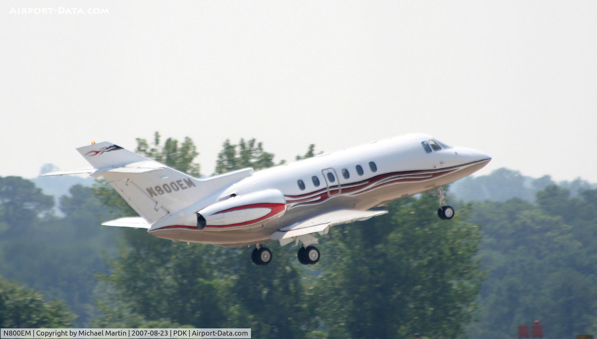 N800EM, 2004 Raytheon Hawker 800XP C/N 258649, Departing PDK for parts unknown!
