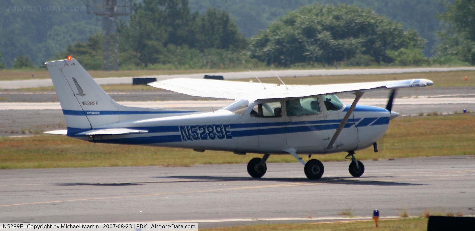 N5289E, 1978 Cessna 172N C/N 17271818, Departing PDK enroute to SBO