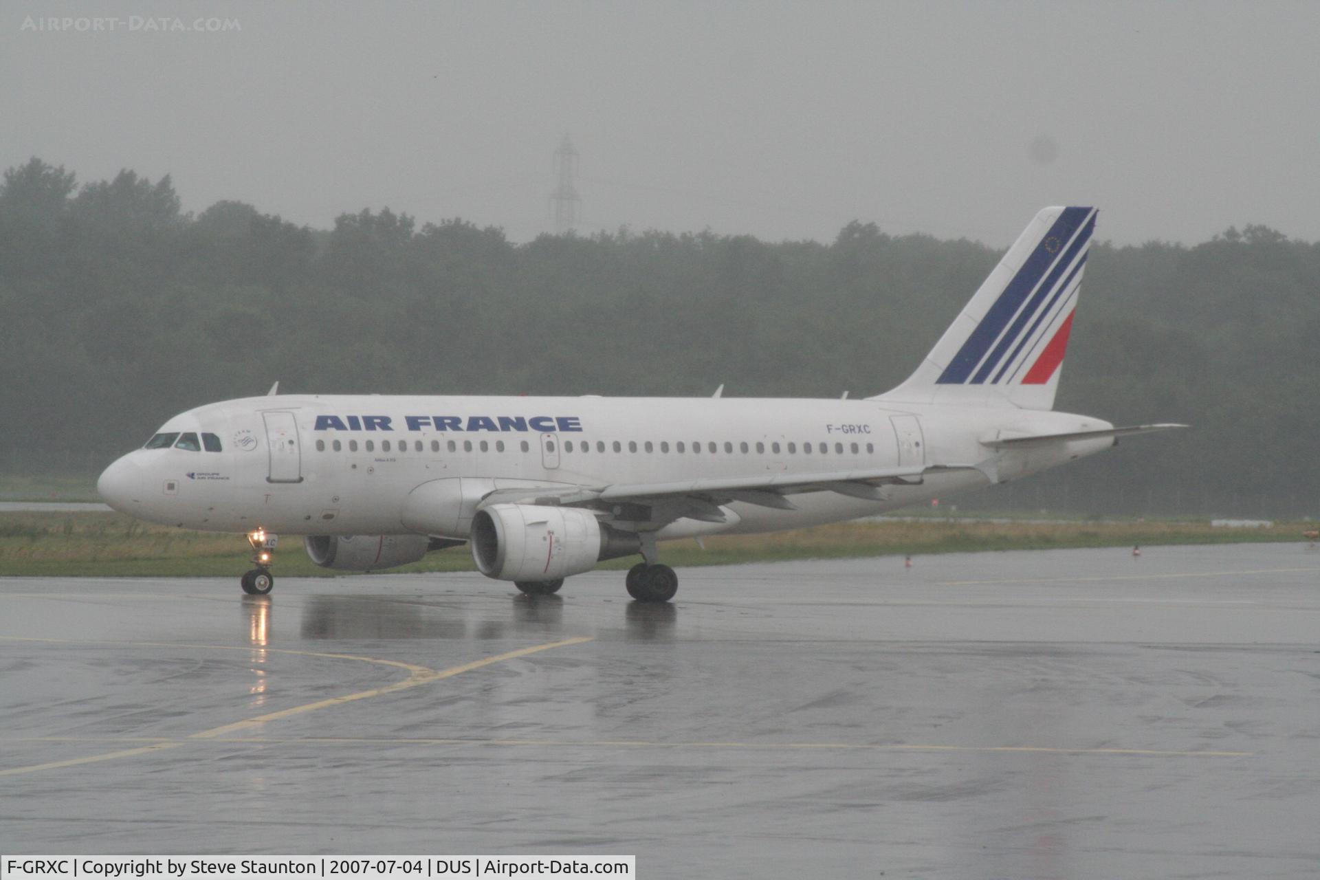F-GRXC, 2002 Airbus A319-111 C/N 1677, Taken at Dusseldorf Airport July 2007