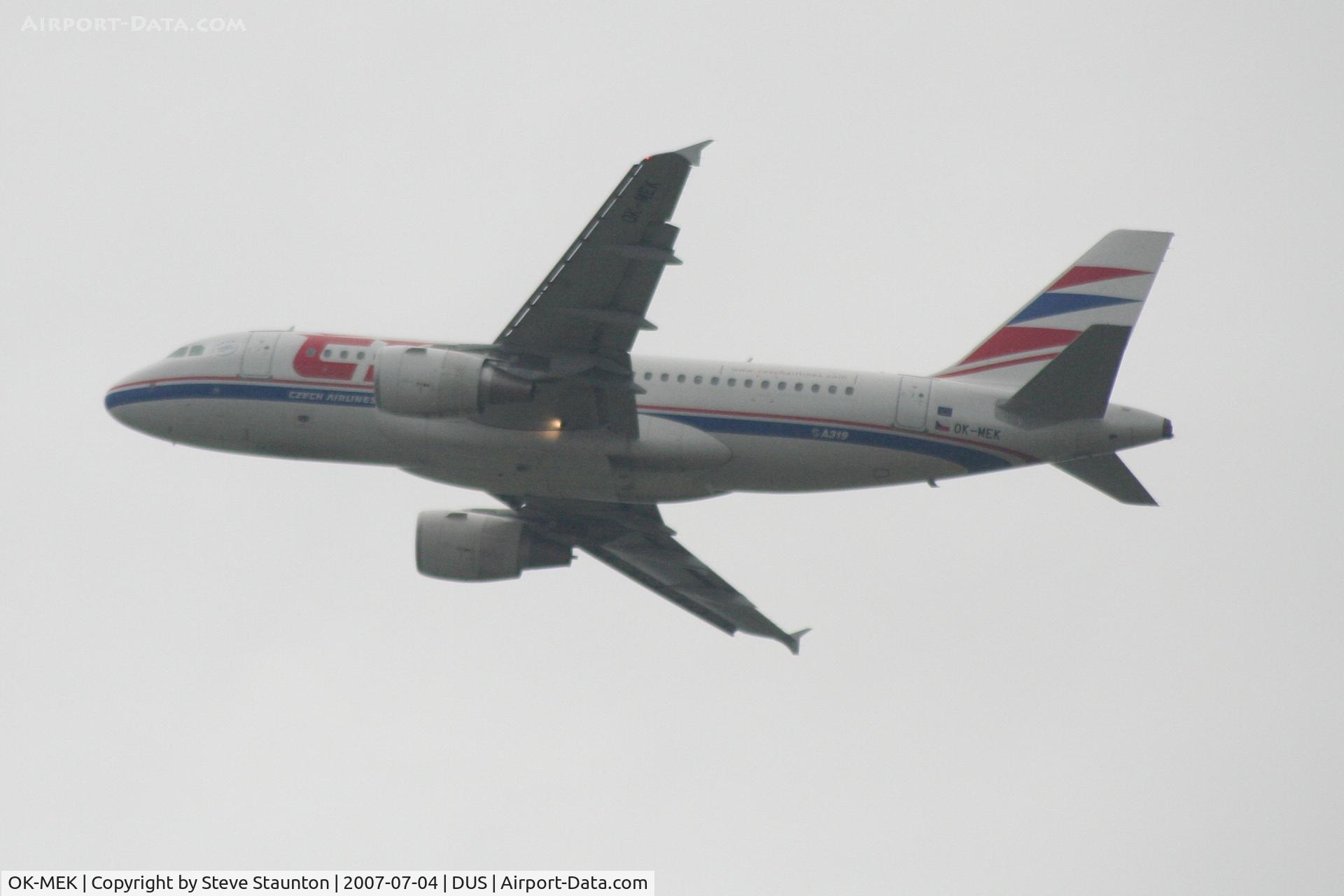 OK-MEK, 2007 Airbus A319-112 C/N 3043, Taken at Dusseldorf Airport July 2007