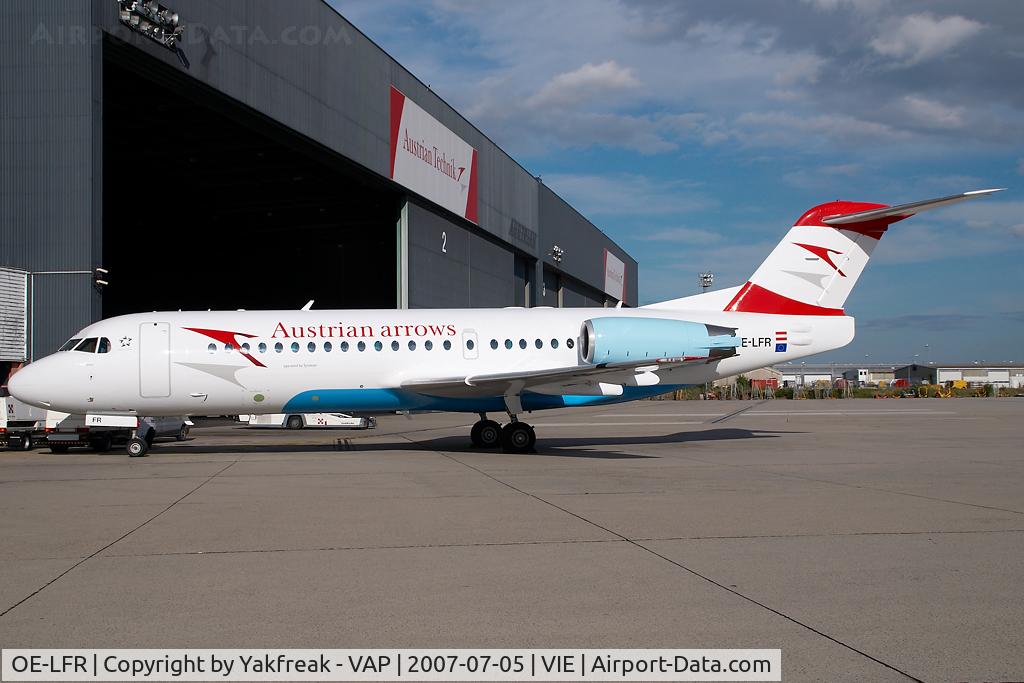 OE-LFR, 1996 Fokker 70 (F-28-0070) C/N 11572, Austrian Arrows Fokker 70