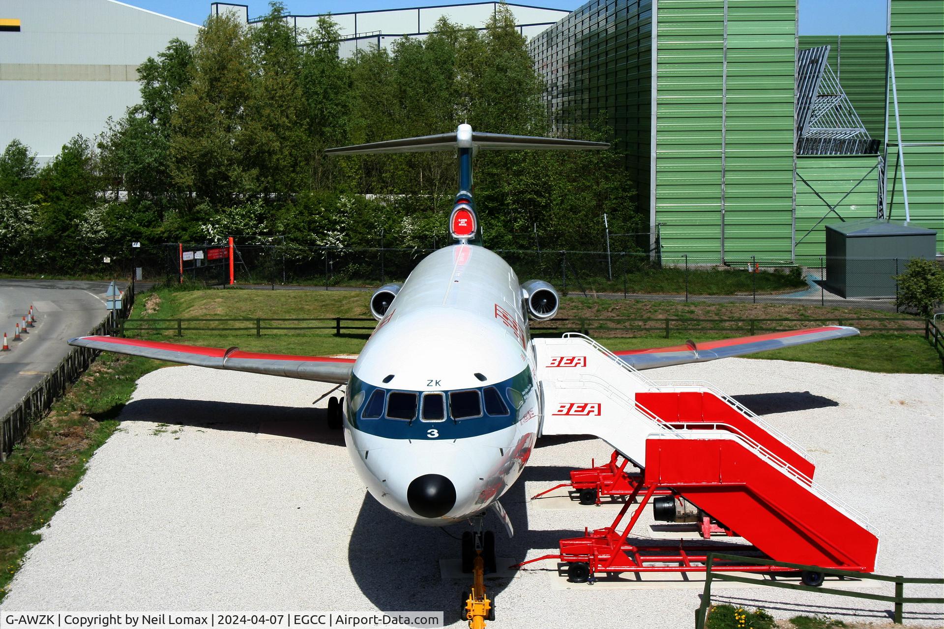 G-AWZK, 1971 Hawker Siddeley HS-121 Trident 3B-101 C/N 2312, Taken form 40ft up.