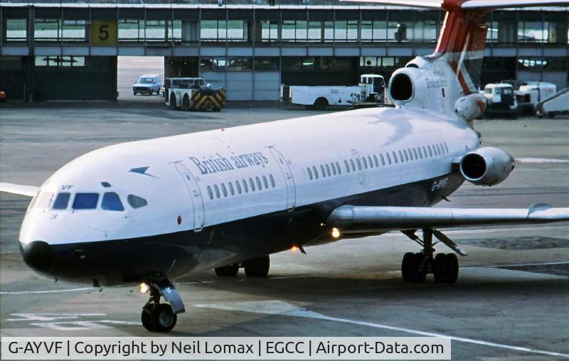 G-AYVF, 1972 Hawker Siddeley HS-121 Trident 3B-101 C/N 2325, On taxi to the stands.
