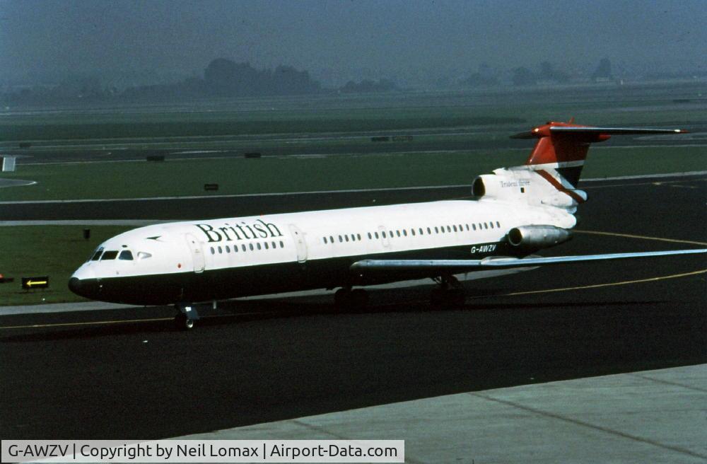 G-AWZV, 1971 Hawker Siddeley HS-121 Trident 3B-101 C/N 2322, On taxi.