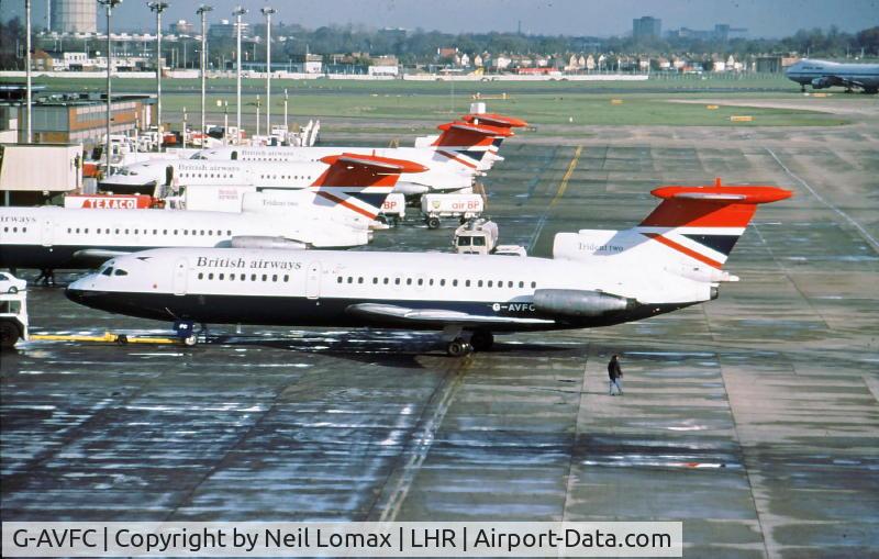 G-AVFC, 1967 Hawker Siddeley HS-121 Trident 2E C/N 2142, Pushback from the Charlie's