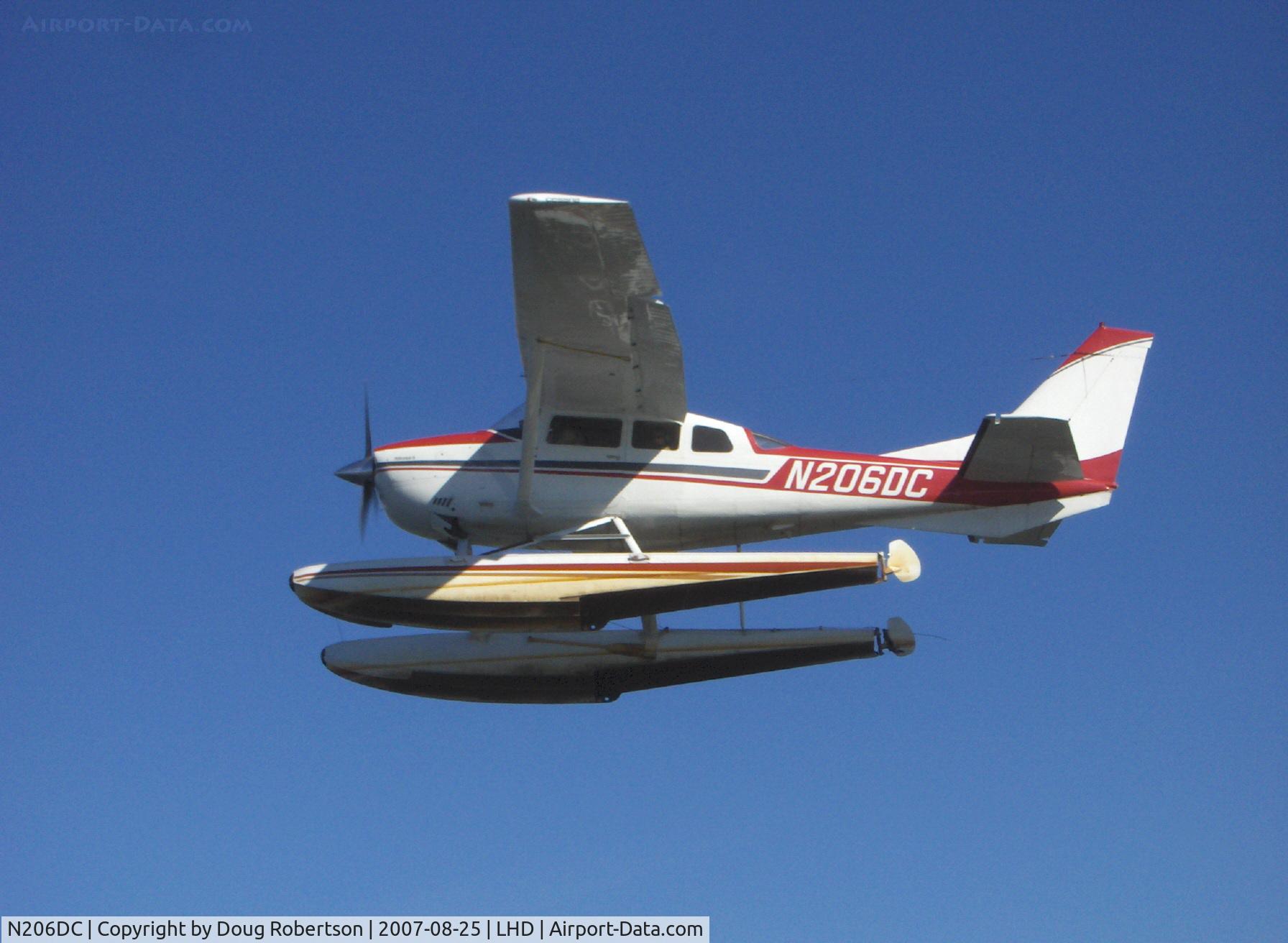 N206DC, 1976 Cessna U206F Stationair C/N U20603198, 1976 Cessna U206F STATIONAIR, Continental IO-520-F 300/285 Hp, takeoff climb