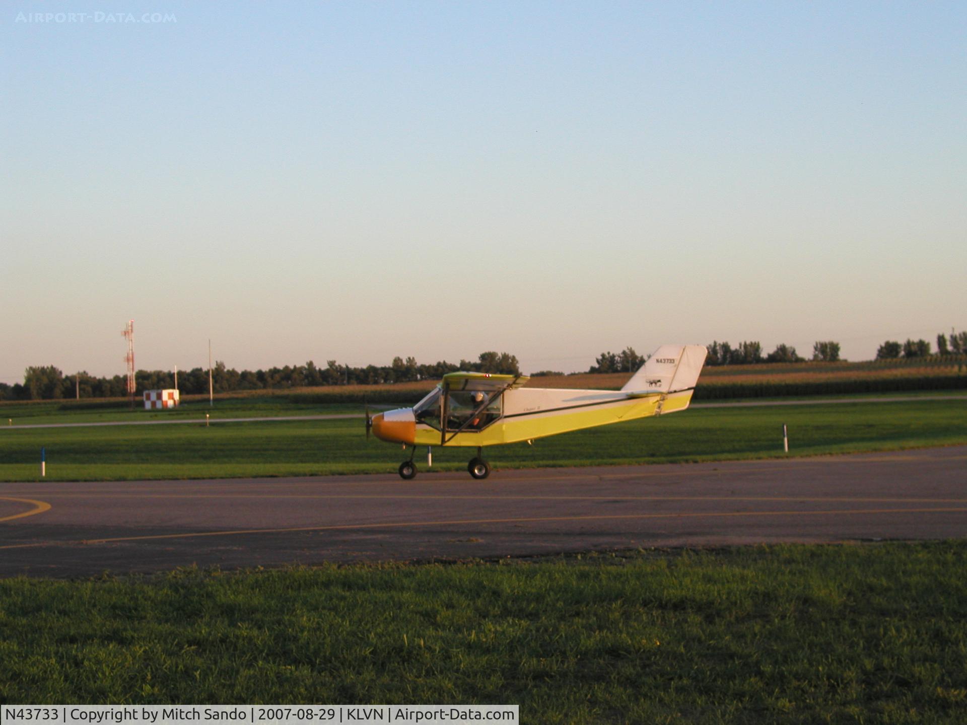 N43733, 2007 Rans S-6ES Coyote II C/N 05051666, Taxiing back to the hangar.