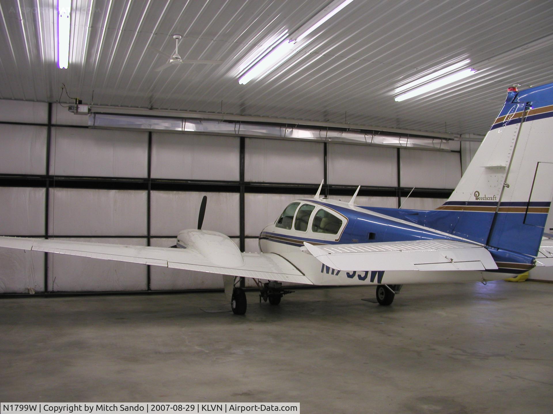 N1799W, 1973 Beech 95-B55 (T42A) Baron C/N TC-1528, Thanks to Paul Lamberty for this picture.