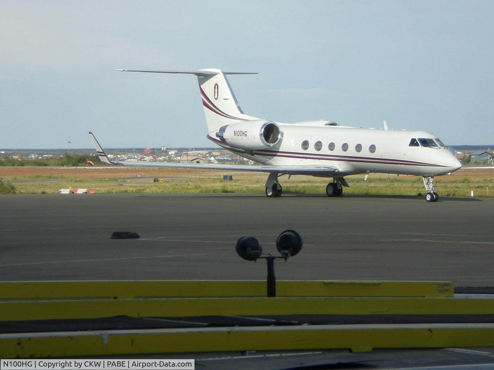 N100HG, 1987 Gulfstream Aerospace G-IV C/N 1026, Brought some people for Salmon Fishing...