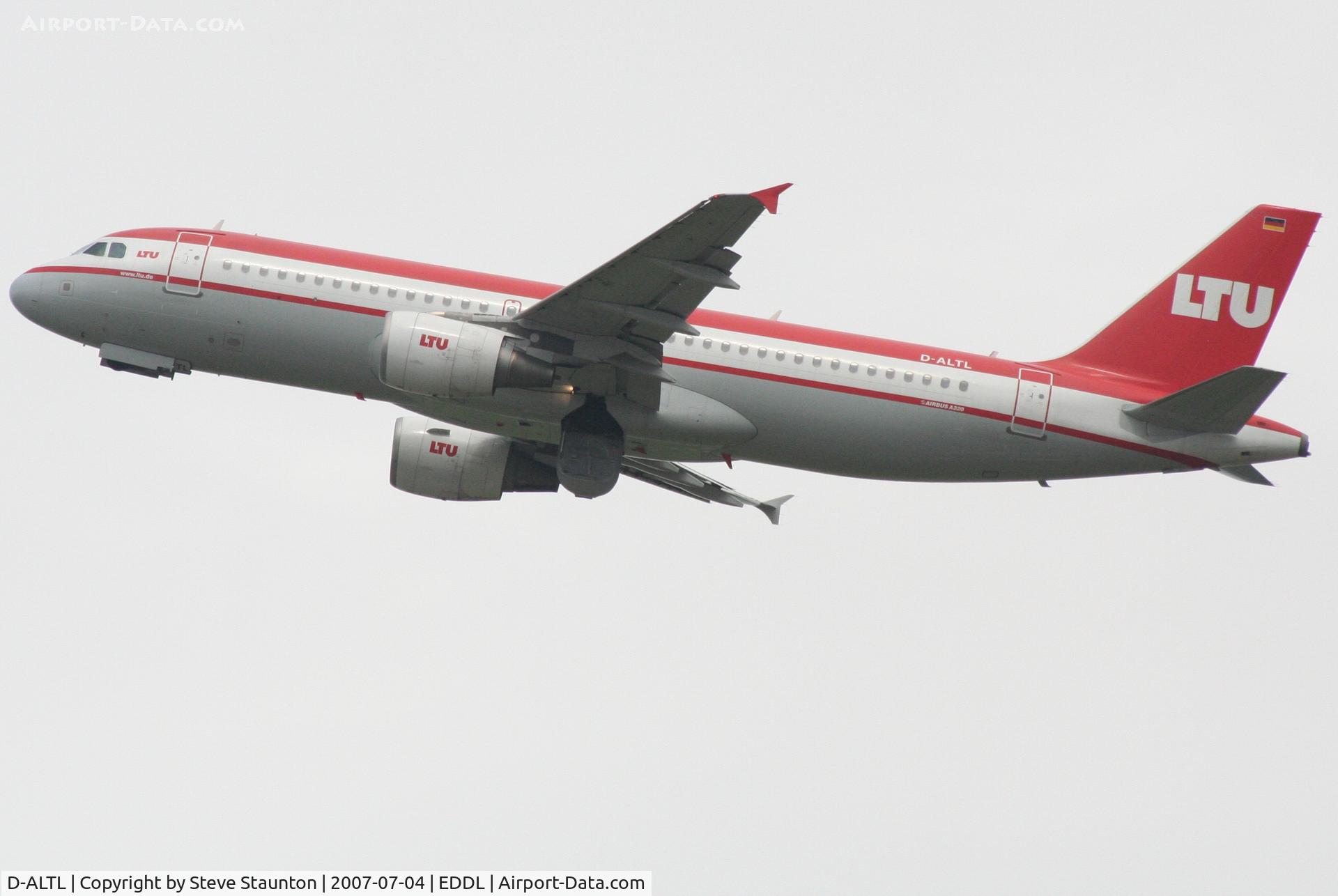 D-ALTL, 2003 Airbus A320-214 C/N 2009, Taken at Dusseldorf July 2007