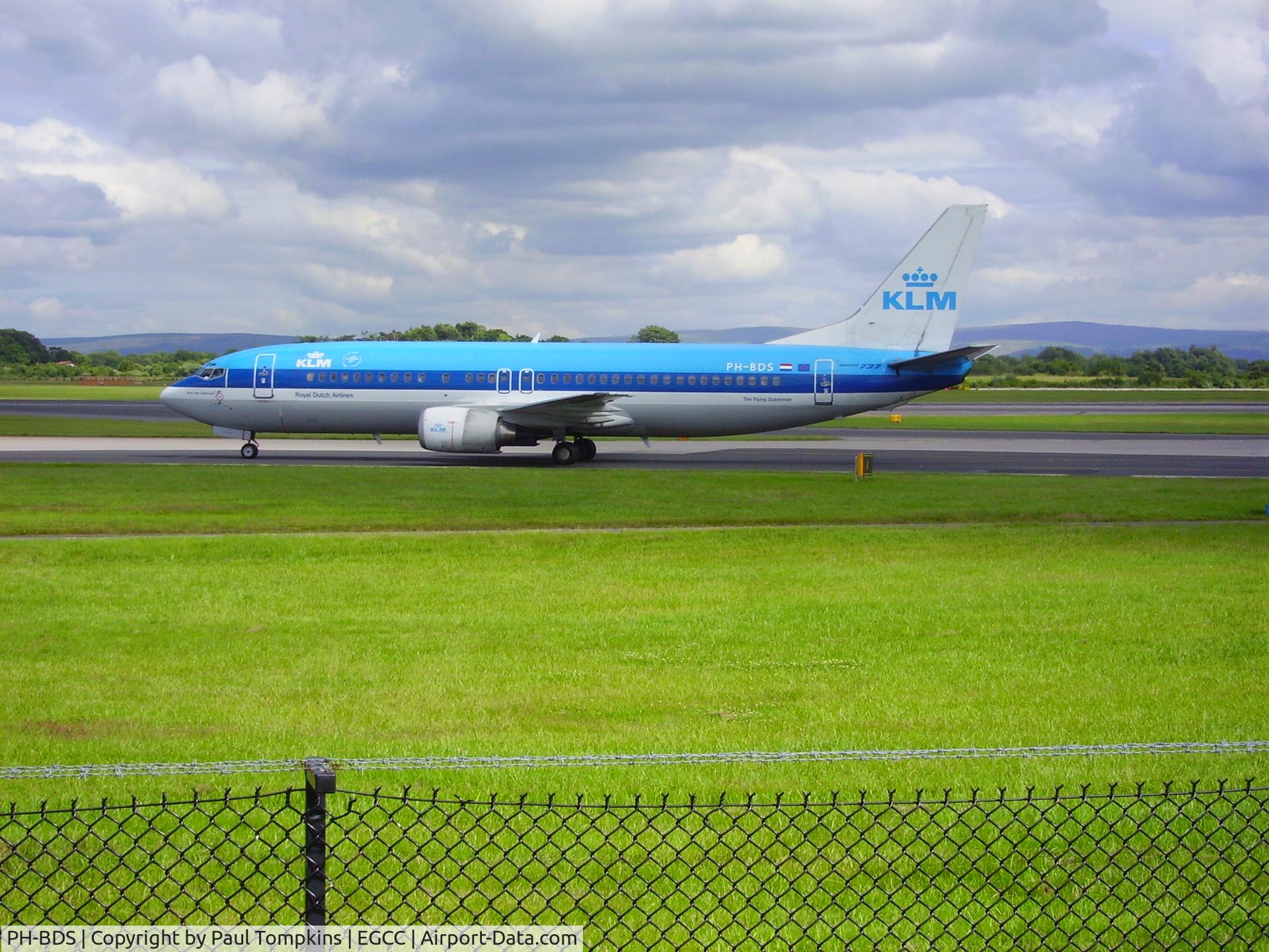 PH-BDS, 1989 Boeing 737-406 C/N 24529, Just landed at Manchester, UK