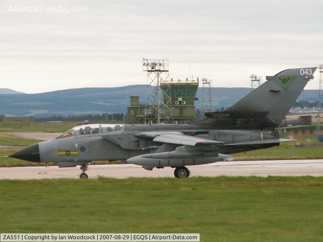 ZA551, 1981 Panavia Tornado GR.4 C/N 067/BT018/3035, BAe Panavia Tornado GR.4T/Royal Air Force/RAF Lossiemouth