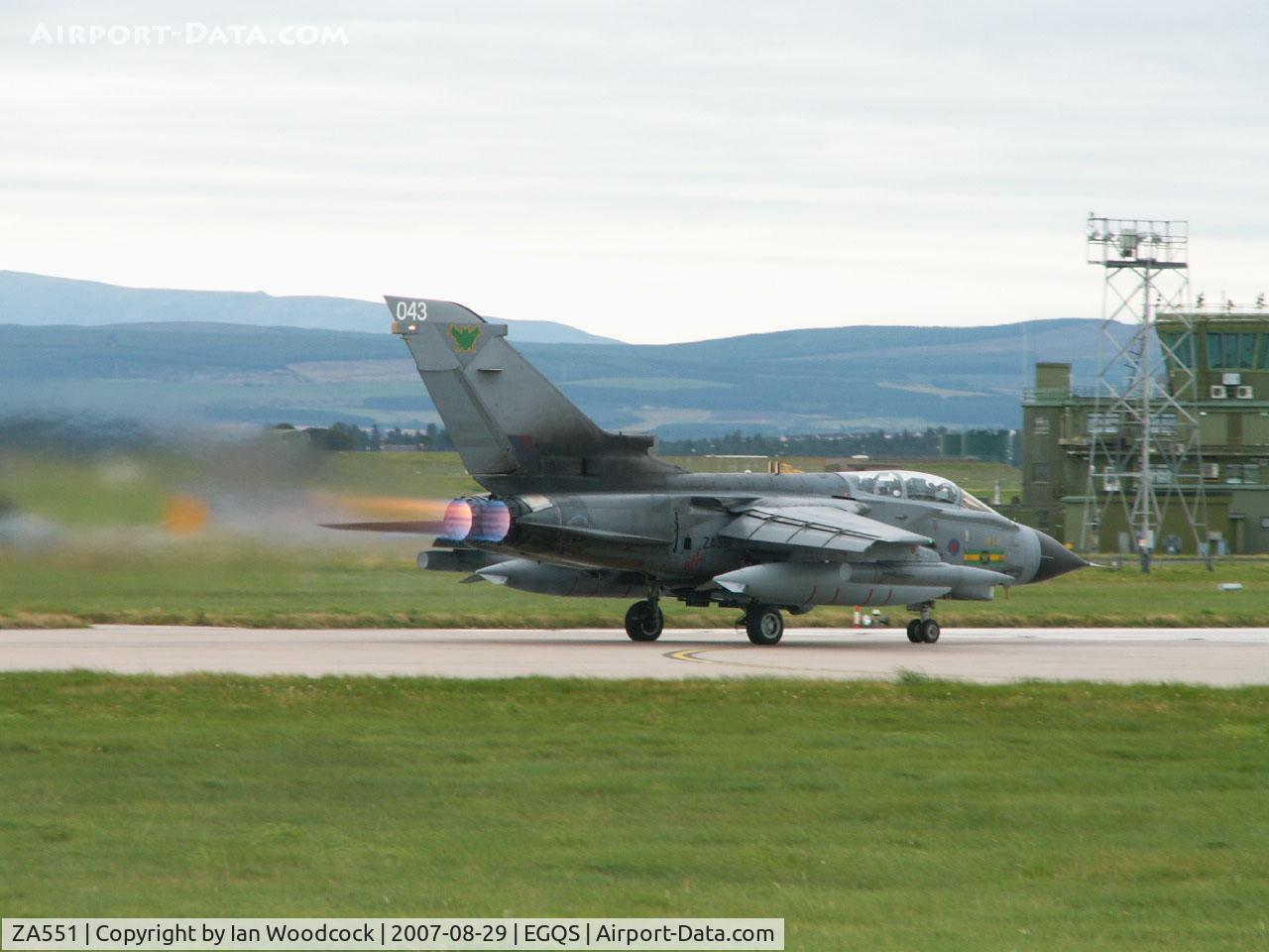ZA551, 1981 Panavia Tornado GR.4 C/N 067/BT018/3035, BAe Panavia Tornado GR.4T/Royal Air Force/RAF Lossiemouth