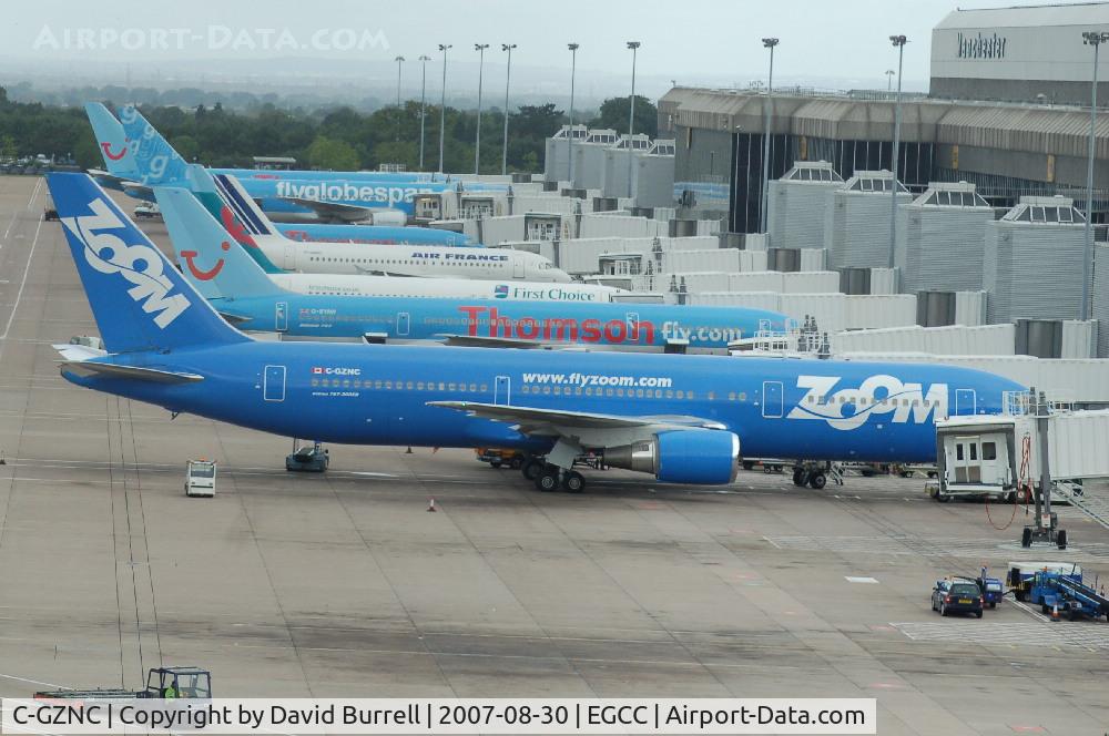 C-GZNC, 1995 Boeing 767-306/ER C/N 26263, Zoom - At Gate