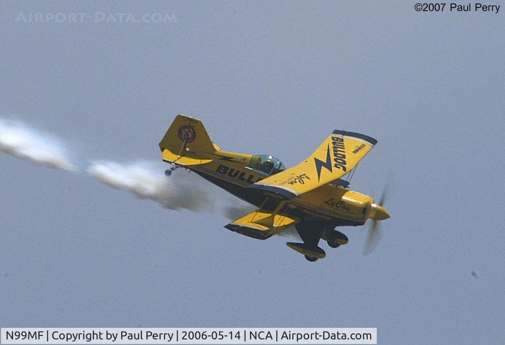 N99MF, 1982 Pitts S-2S Special C/N 3004, Setting up for another manuever