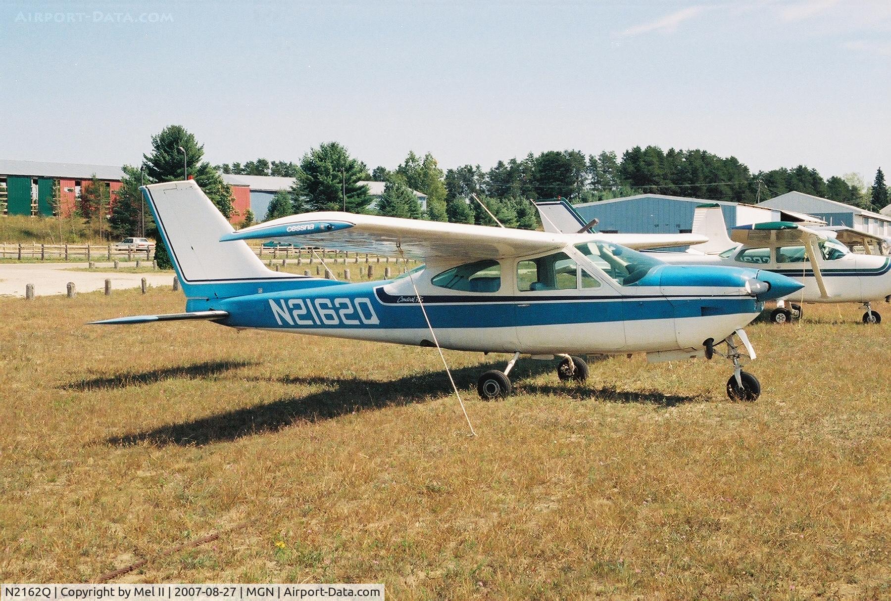 N2162Q, 1974 Cessna 177RG Cardinal C/N 177RG0562, Parked @ Harbor Springs Airport (MGN)
