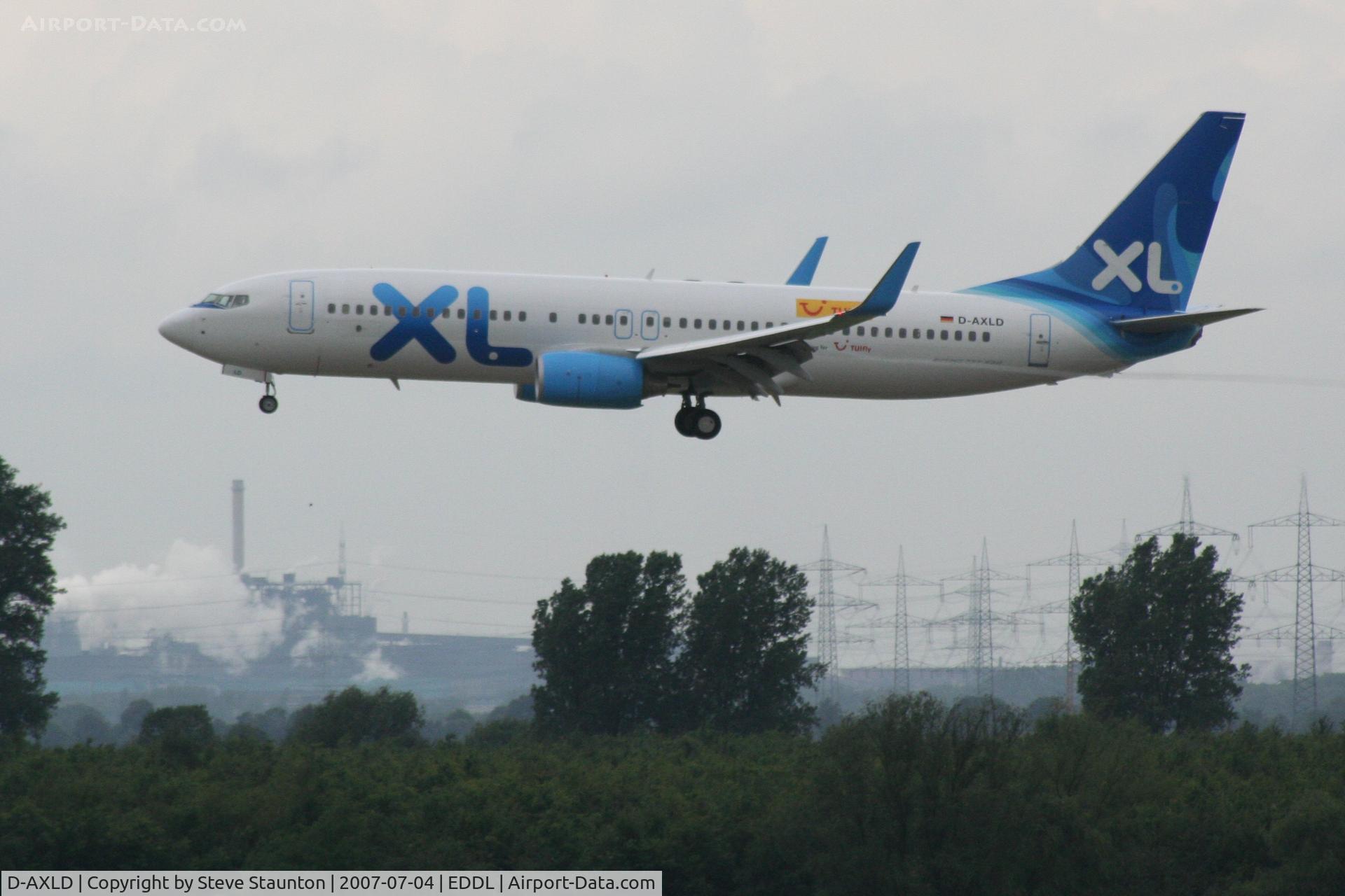D-AXLD, 2007 Boeing 737-8FH C/N 35093, Taken at Dusseldorf July 2007