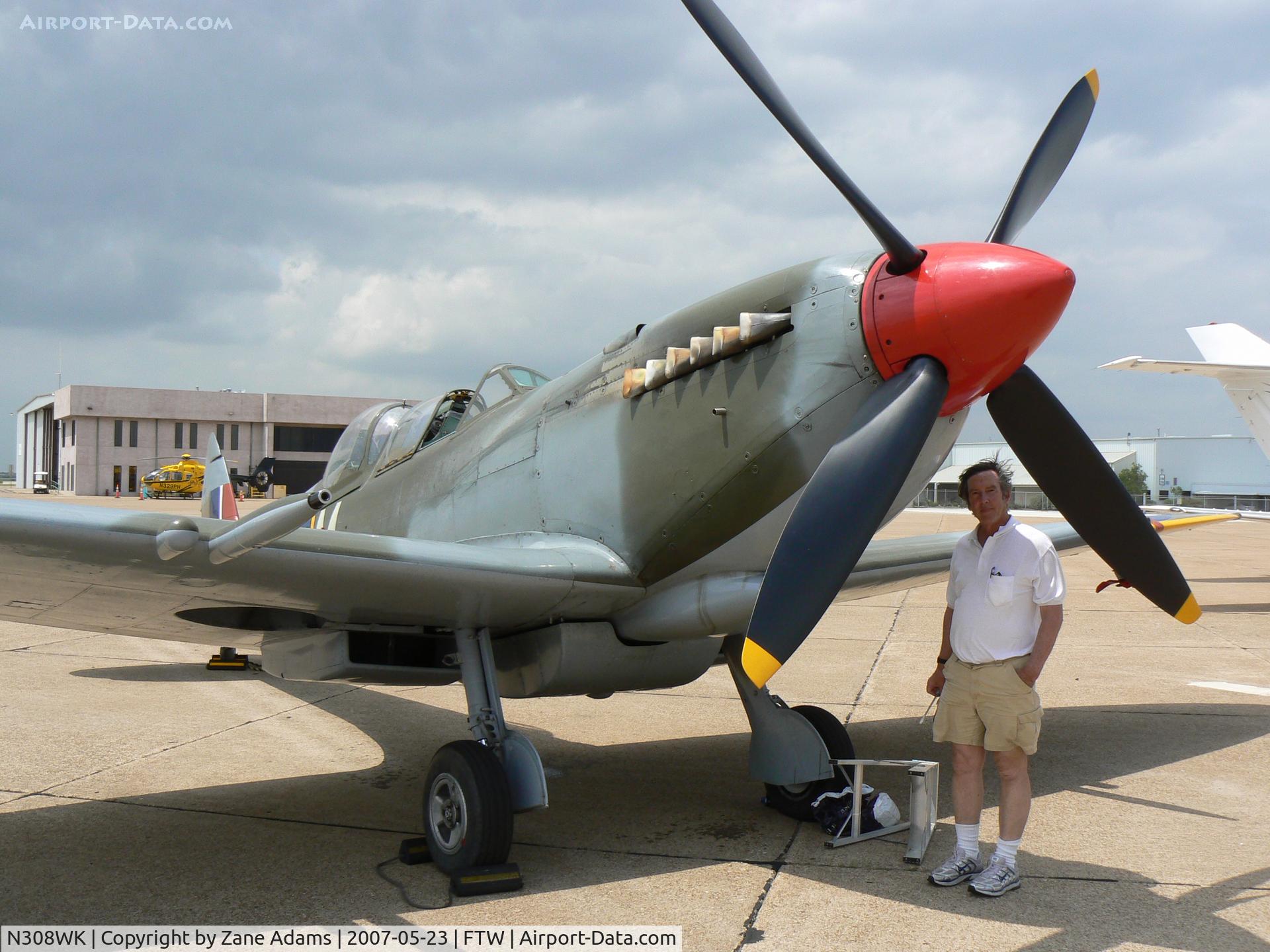 N308WK, 1945 Supermarine 361 Spitfire Tr9 C/N CBAF.4494, TE308 with her current caretaker Bill Greenwood @ 2007