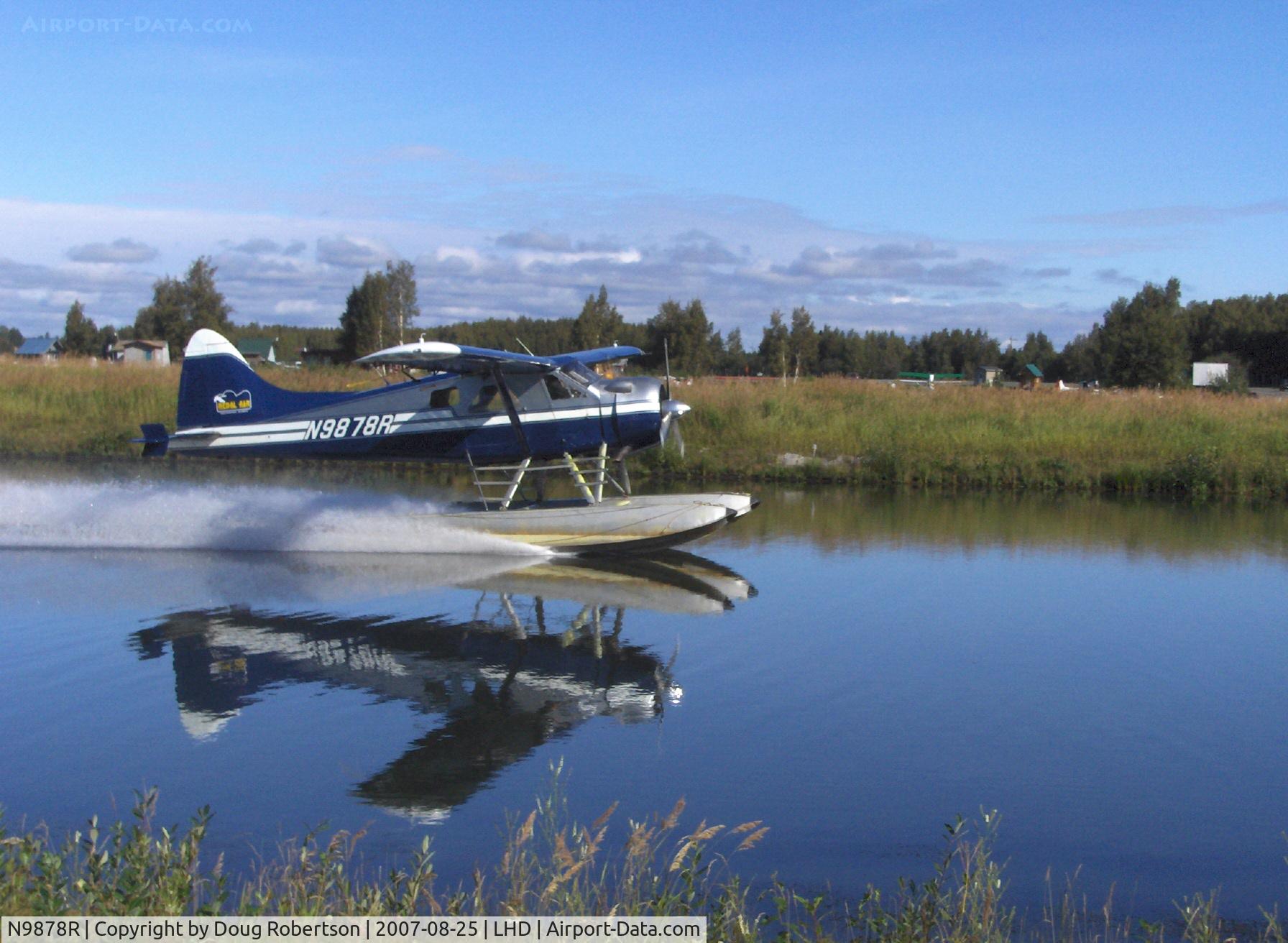 N9878R, 1956 De Havilland Canada DHC-2 MK. I(L20A) C/N 1135, 1956 DeHavilland BEAVER DHC-2 Mk.1, P&W R-985 450 Hp, restricted class, fast taxi
