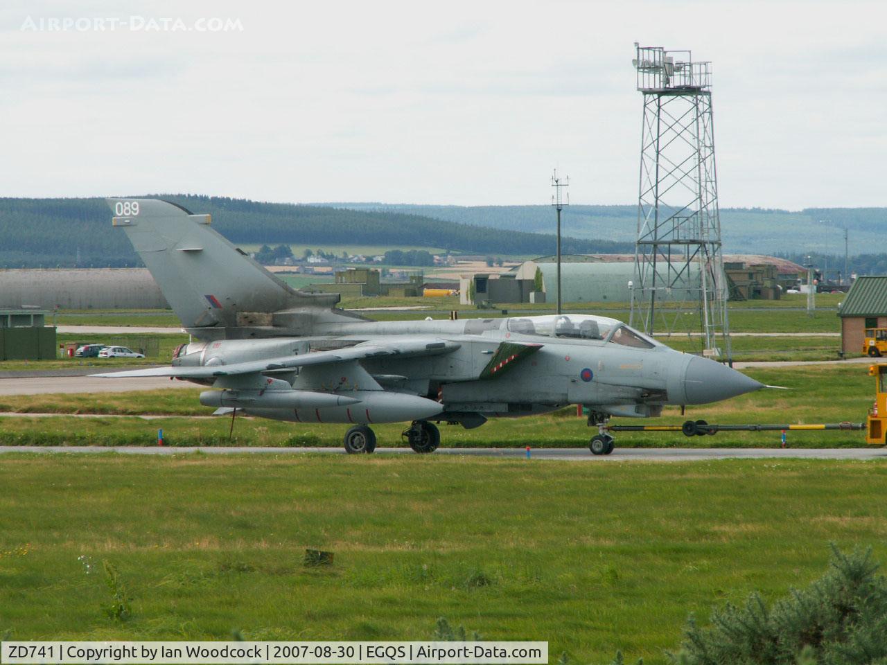 ZD741, 1984 Panavia Tornado GR.4 C/N 361/BT040/3167, BAe Panavia Tornado GR.4T/Royal Air Force/RAF Lossiemouth