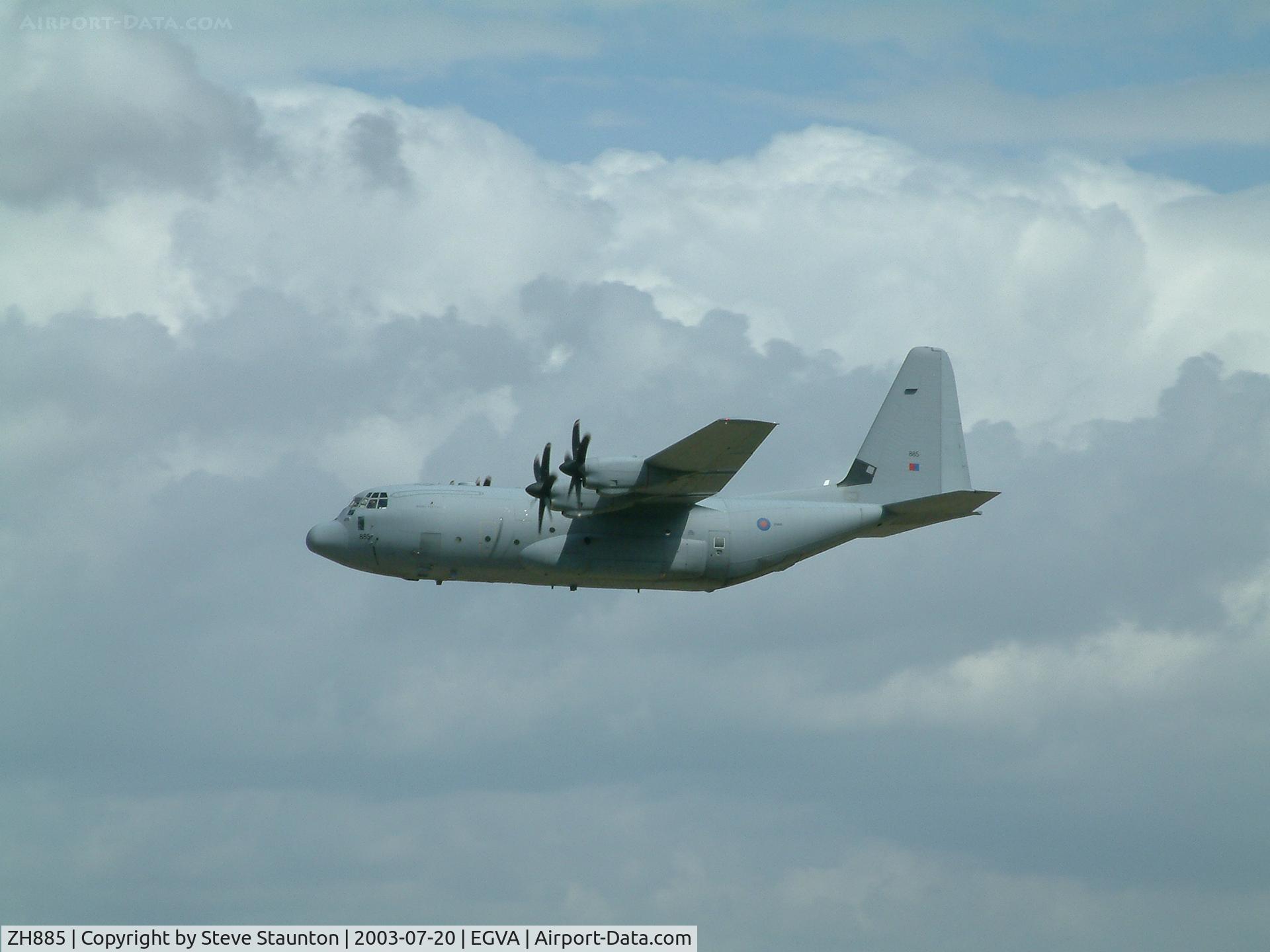 ZH885, 1999 Lockheed Martin C-130J Hercules C.5 C/N 382-5483, Royal International Air Tattoo 2003