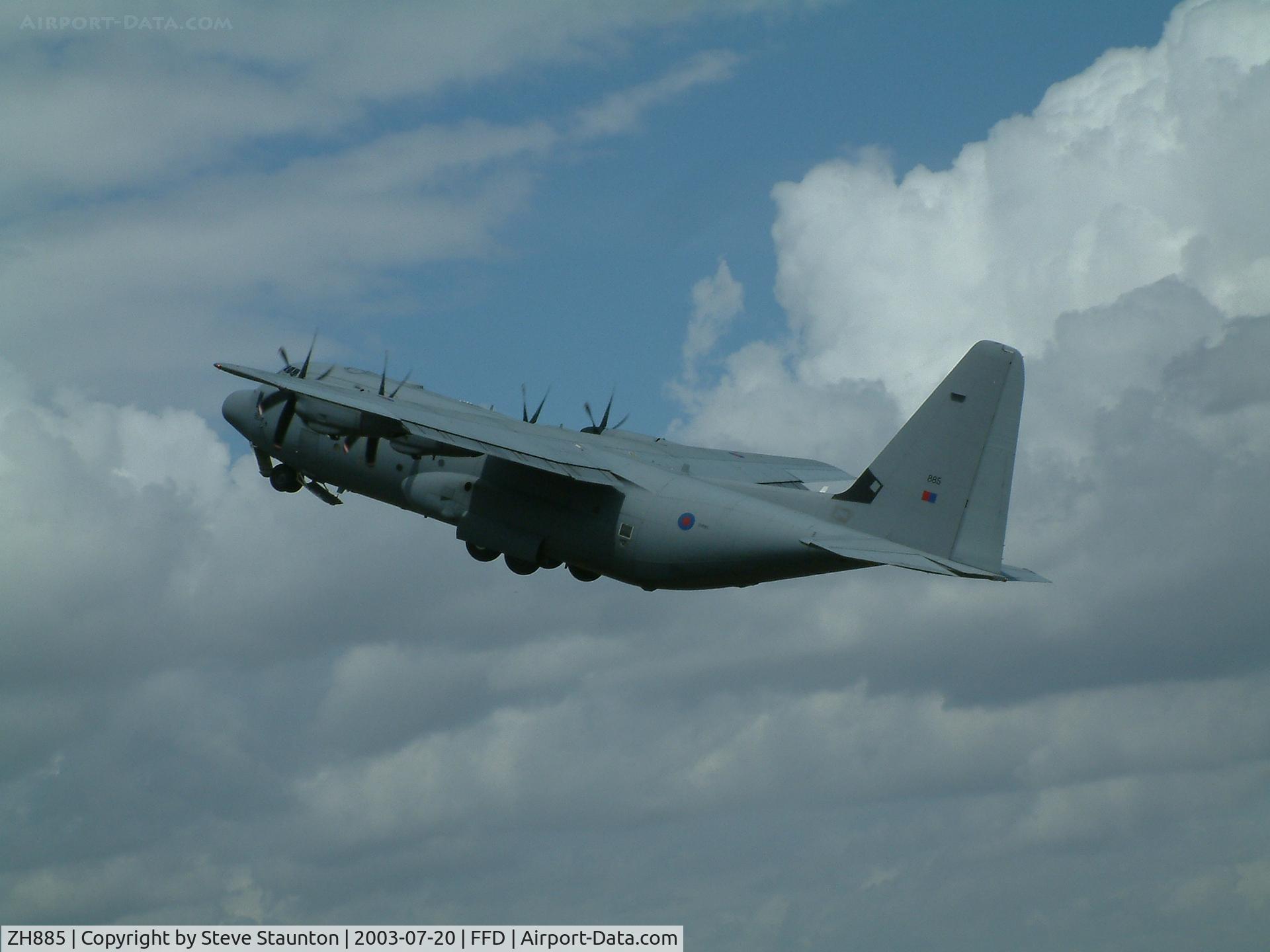 ZH885, 1999 Lockheed Martin C-130J Hercules C.5 C/N 382-5483, Royal International Air Tattoo 2003