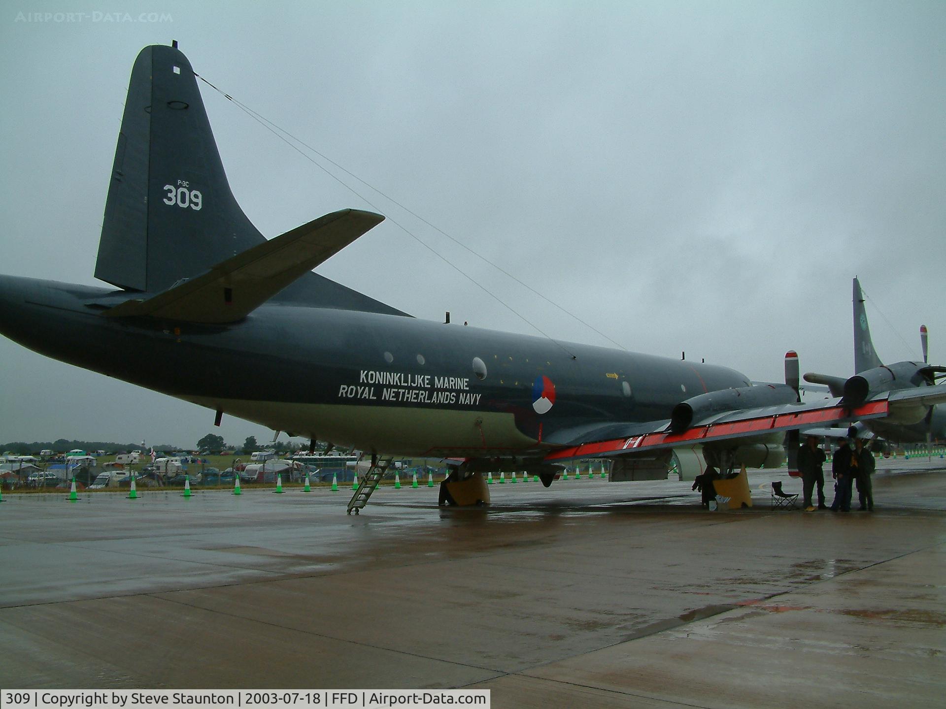 309, 1984 Lockheed P-3C Orion C/N 285E-5769, Royal International Air Tattoo 2003