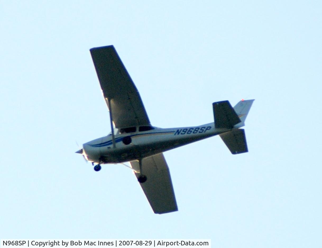 N968SP, 1999 Cessna 172S C/N 172S8170, Seen over Redding Ct