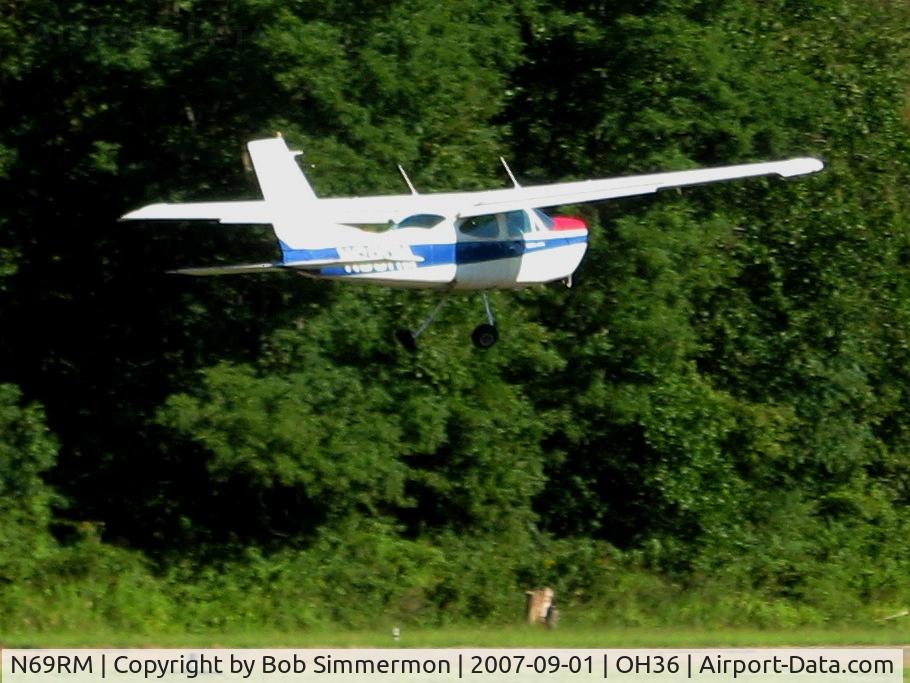 N69RM, 1977 Cessna 177RG Cardinal C/N 177RG1204, Breakfast fly-in at Zanesville, OH (Riverside)
