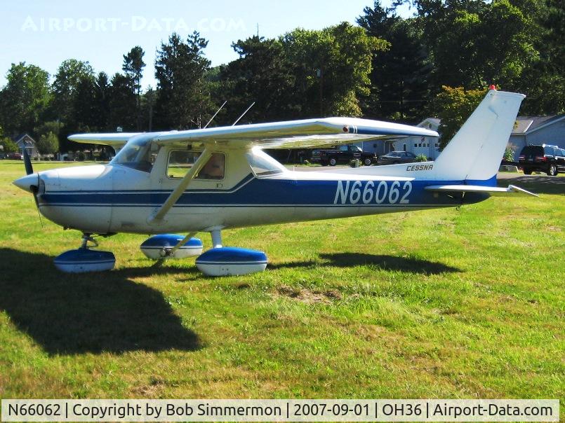 N66062, 1974 Cessna 150M C/N 15075807, Breakfast fly-in at Zanesville, OH (Riverside)