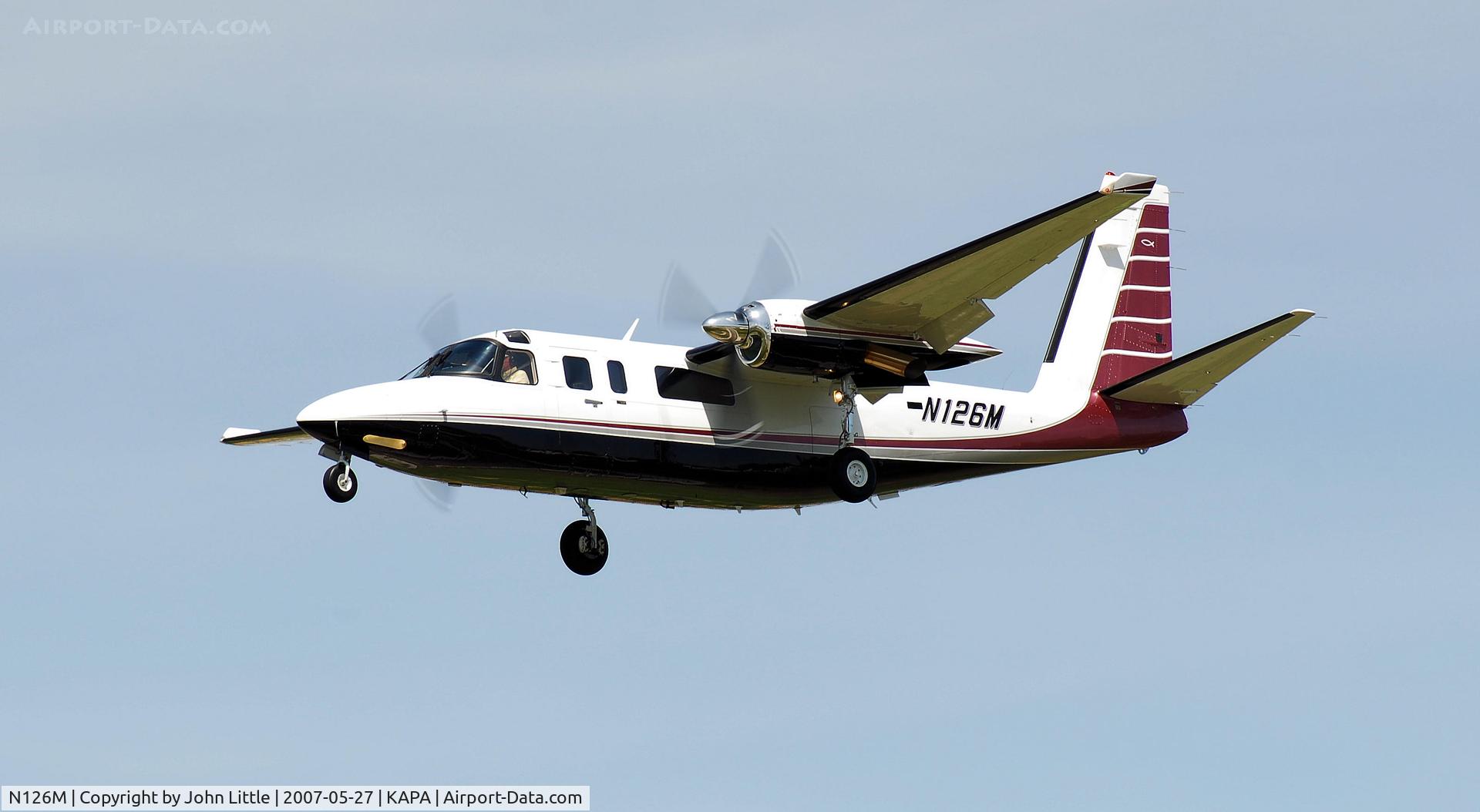 N126M, 1980 Rockwell Commander 695 C/N 95033, Approach to 17L from Arapahoe Rd & Peoria