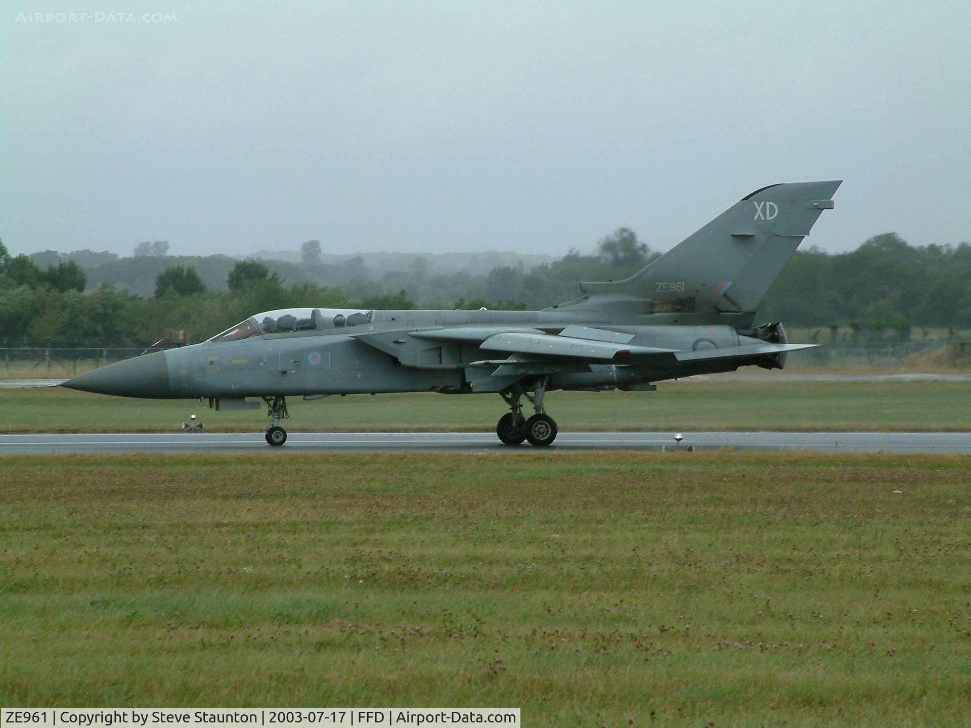 ZE961, 1989 Panavia Tornado F.3 C/N 3373, Royal International Air Tattoo 2003
