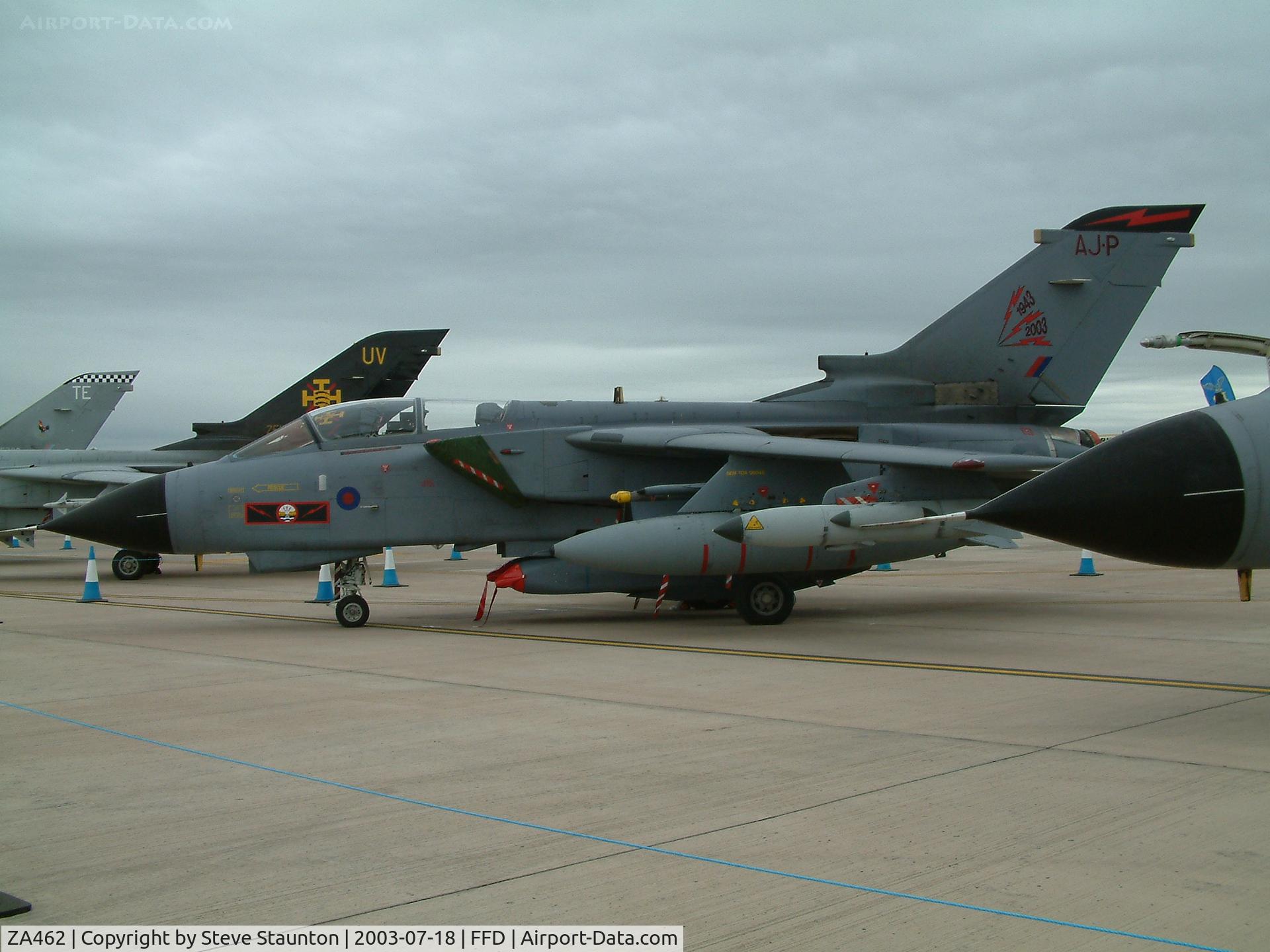 ZA462, 1983 Panavia Tornado GR.4 C/N 271/BS092/3128, Royal International Air Tattoo 2003