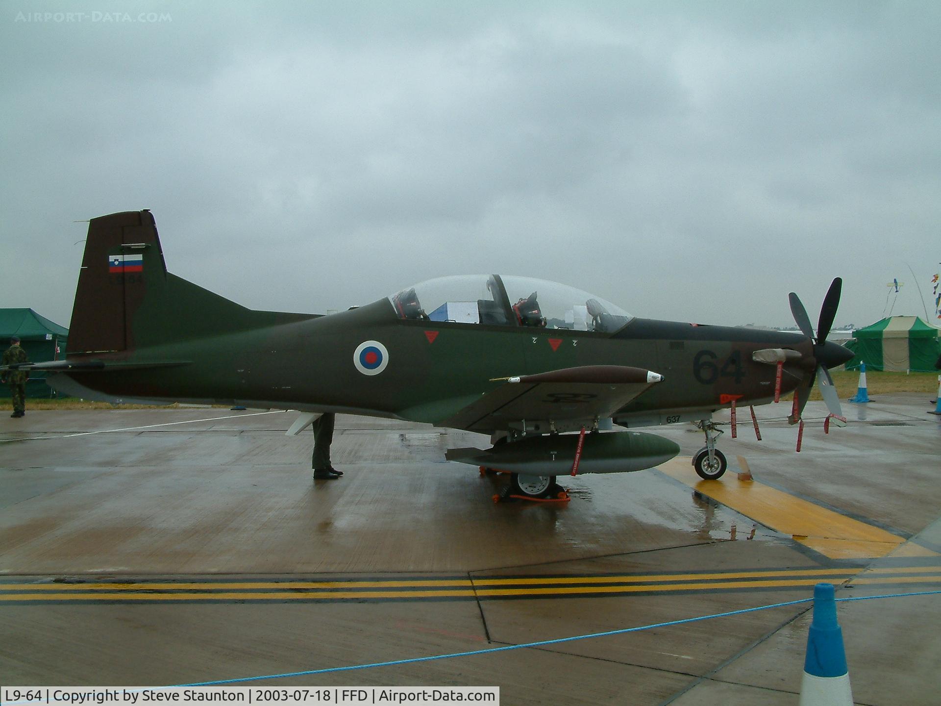 L9-64, Pilatus PC-9M Hudournik C/N 637, Royal International Air Tattoo 2003