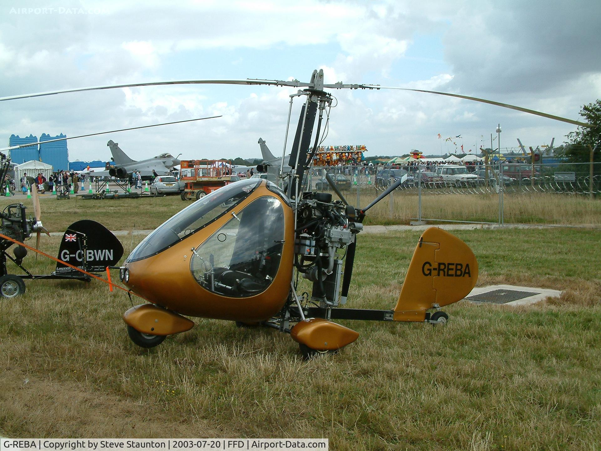 G-REBA, 2001 RAF 2000 GTX-SE C/N PFA G/13-1334, Royal International Air Tattoo 2003