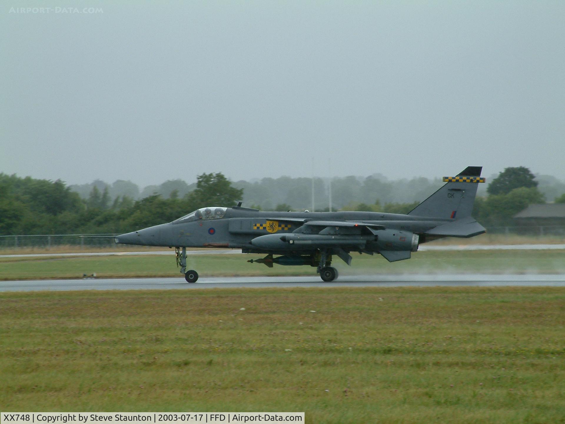XX748, 1974 Sepecat Jaguar GR.3A C/N S.45, Royal International Air Tattoo 2003